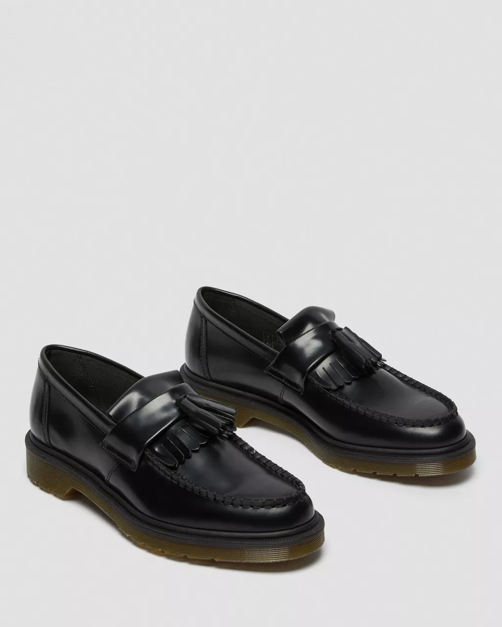 Dr. Martens naisten loaferit Adrian Tassel Loafer Mono Black Smooth, musta - Image 3