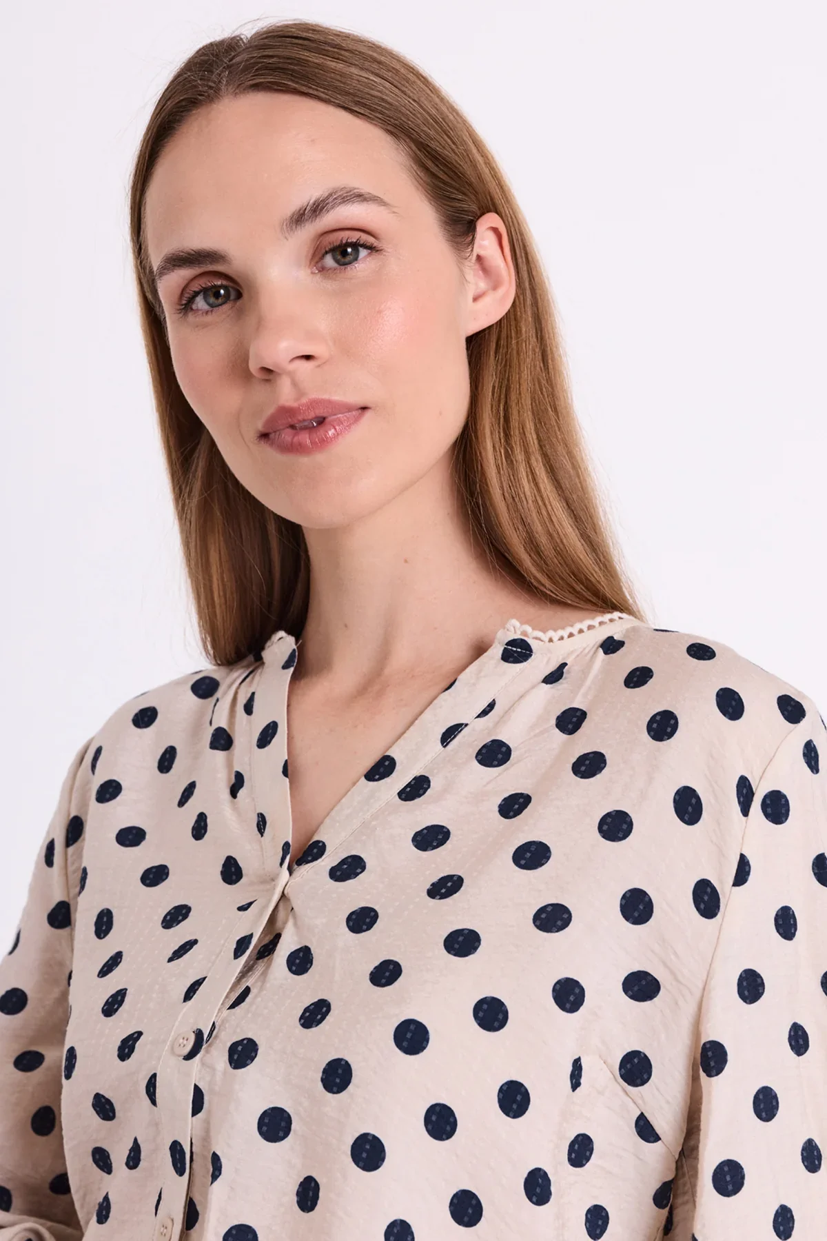 Freequent naisten pusero Alma Blouse, kuosillinen beige - Image 2
