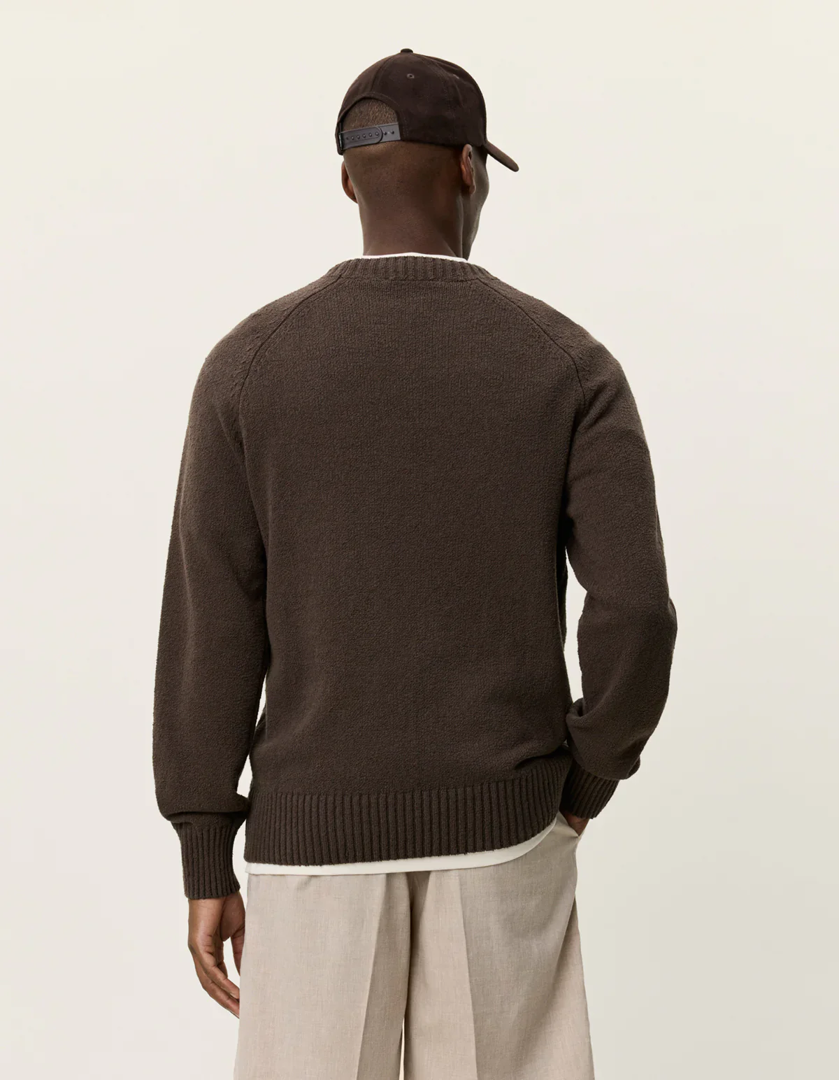 Les Deux miesten neulepusero Brad Roundneck Knit, tummanruskea - Image 2