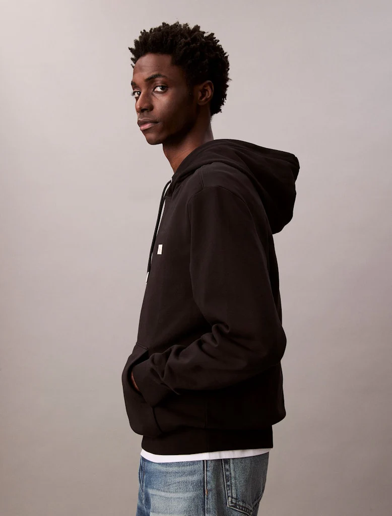Calvin Klein Jeans Miesten Huppari, LS EU 350Terry Badge Hoodie Musta - Image 3