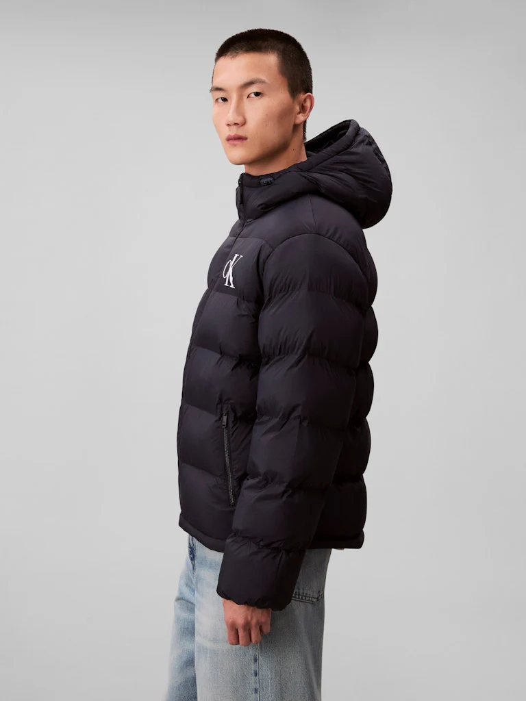 Calvin Klein Jeans miesten Puffertakki, LS NYLON MONOGRAM PUFFER JACKET Tummansininen - Image 4