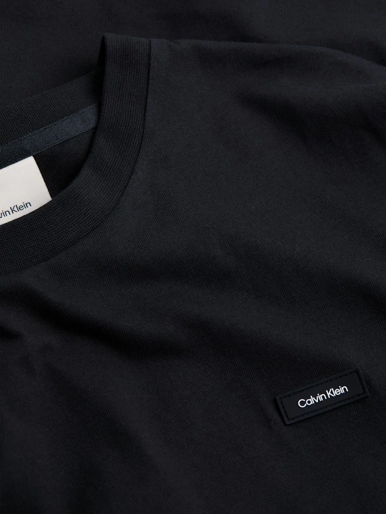 Calvin Klein Jeans miesten t-paita, COTTON COMFORT FIT T-SHIRT Musta - Image 4