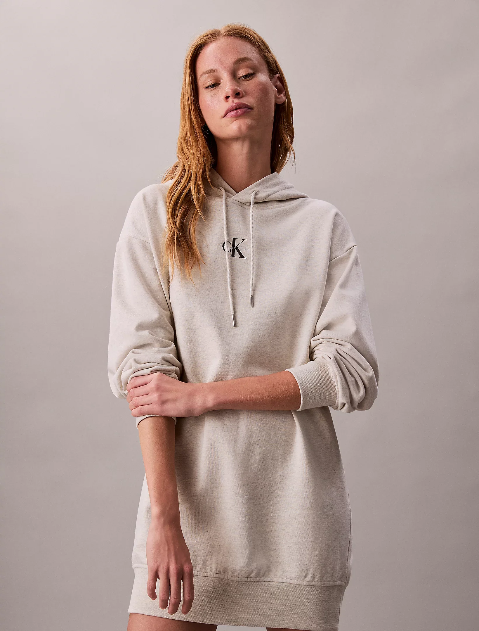 Calvin Klein Jeans naisten collegemekko, LS MONOLOGO PREMIUM TERRY HOODIE Luonnonvalkoinen - Image 6