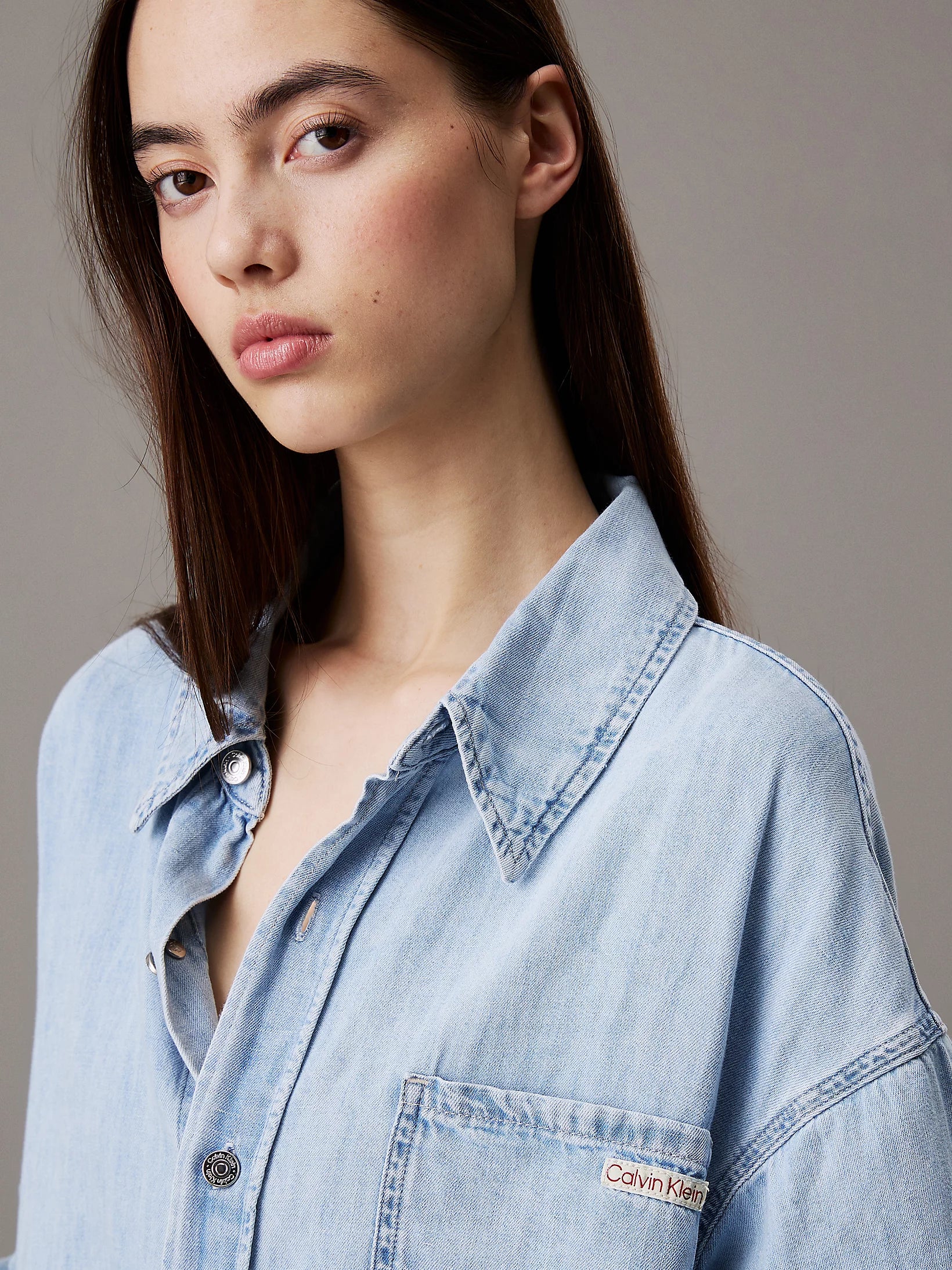 Calvin Klein Jeans naisten mekko, RELAXED DENIM SHIRT DRESS Vaaleansininen - Image 3