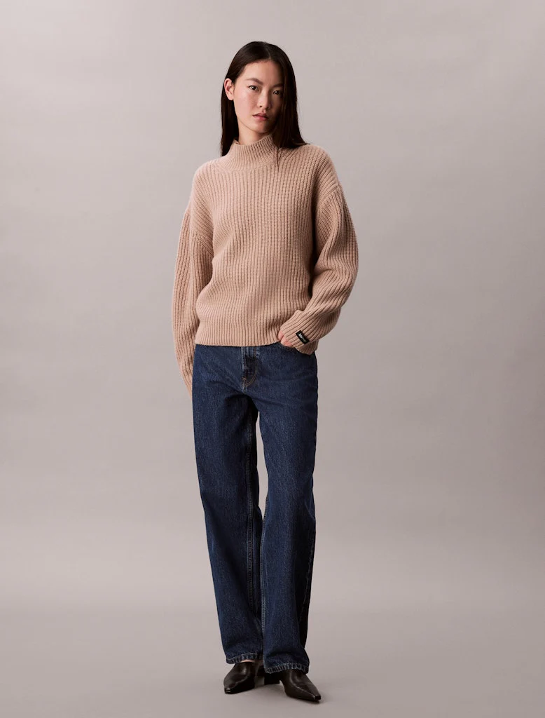 Calvin Klein Jeans naisten neulepusero, CHUNKY WOOL BLEND T NECK SWEATER Luonnonvalkoinen - Image 3