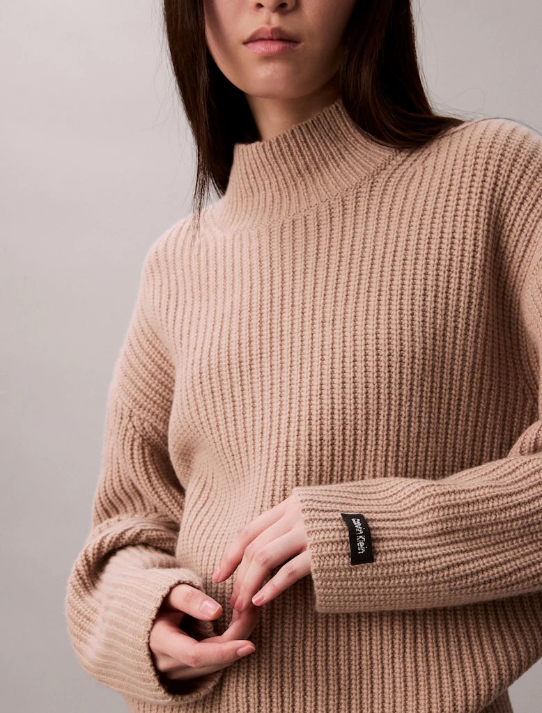 Calvin Klein Jeans naisten neulepusero, CHUNKY WOOL BLEND T NECK SWEATER Luonnonvalkoinen - Image 5