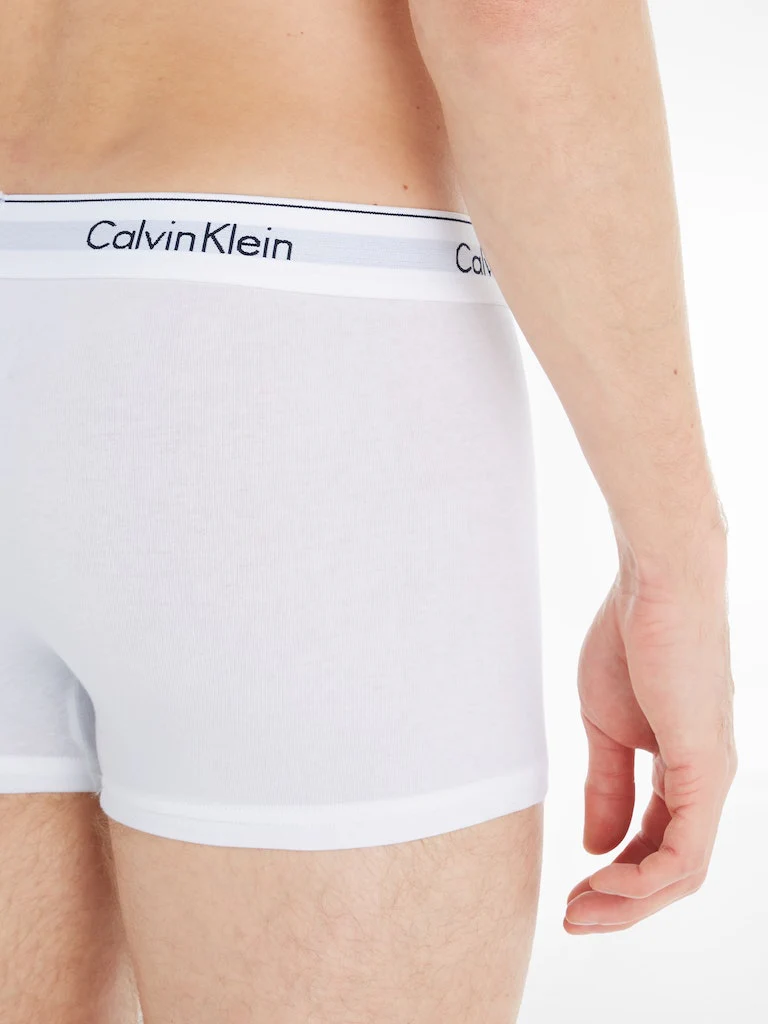 Calvin Klein Miesten Bokserit Trunk 3PK Black Valkoinen - Image 5
