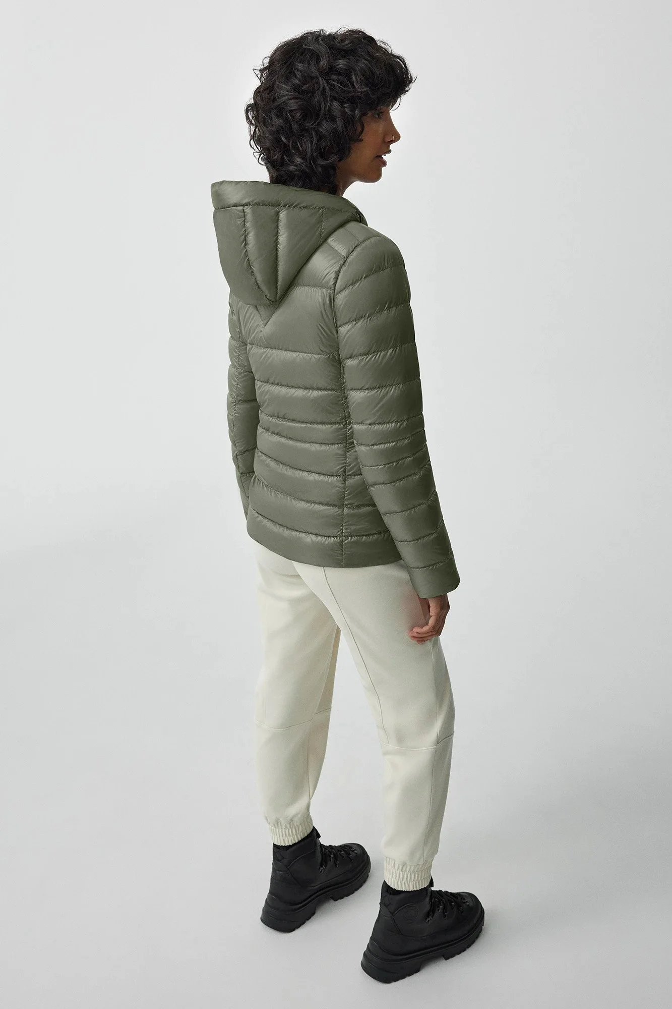 Canada Goose Naisten Kevytuntuvatakki, CYPRESS HOODY Tummanvihreä - Image 2