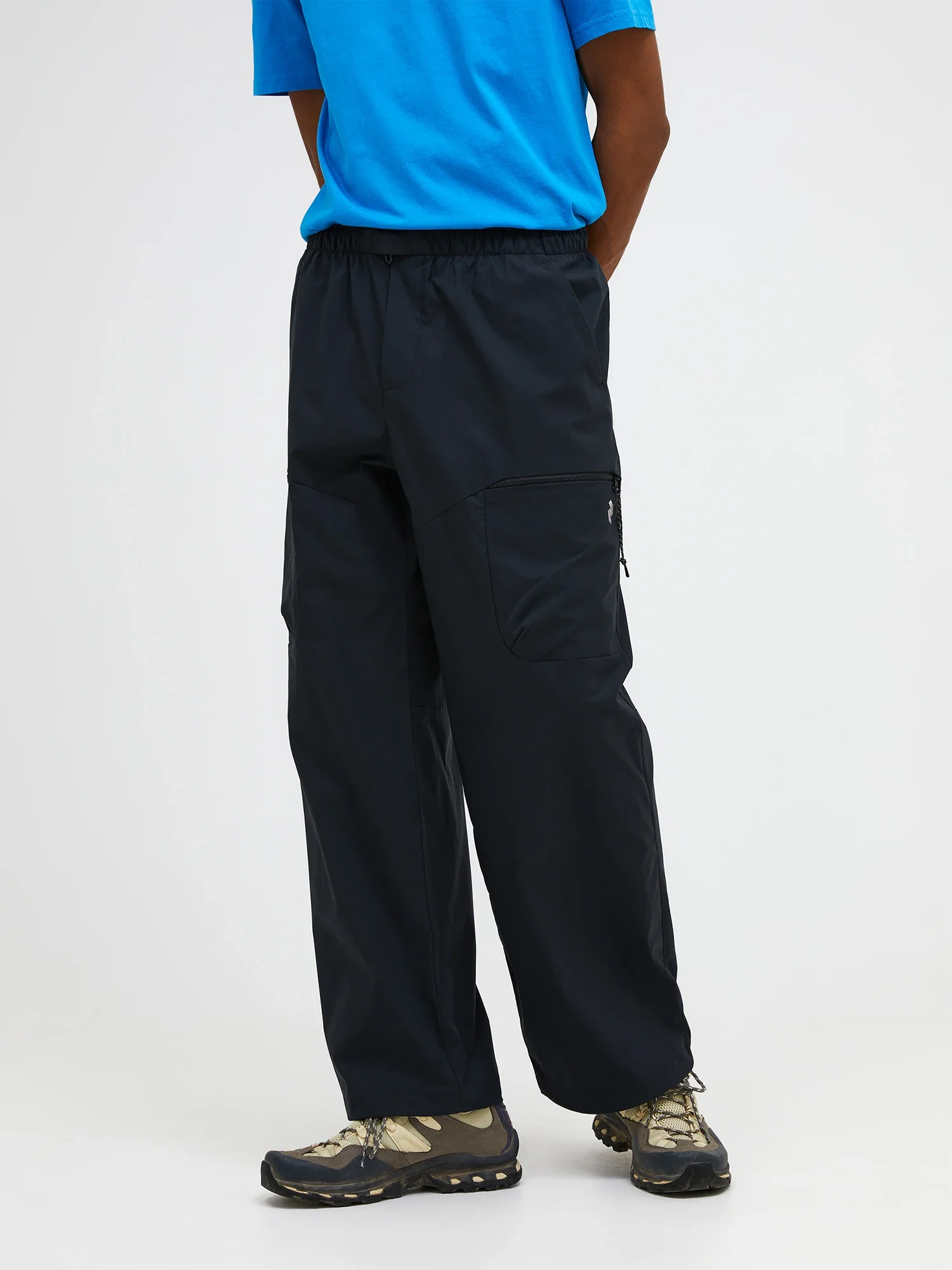 Peak Performance miesten ulkoiluhousut Cargo Pants Men, musta - Image 10