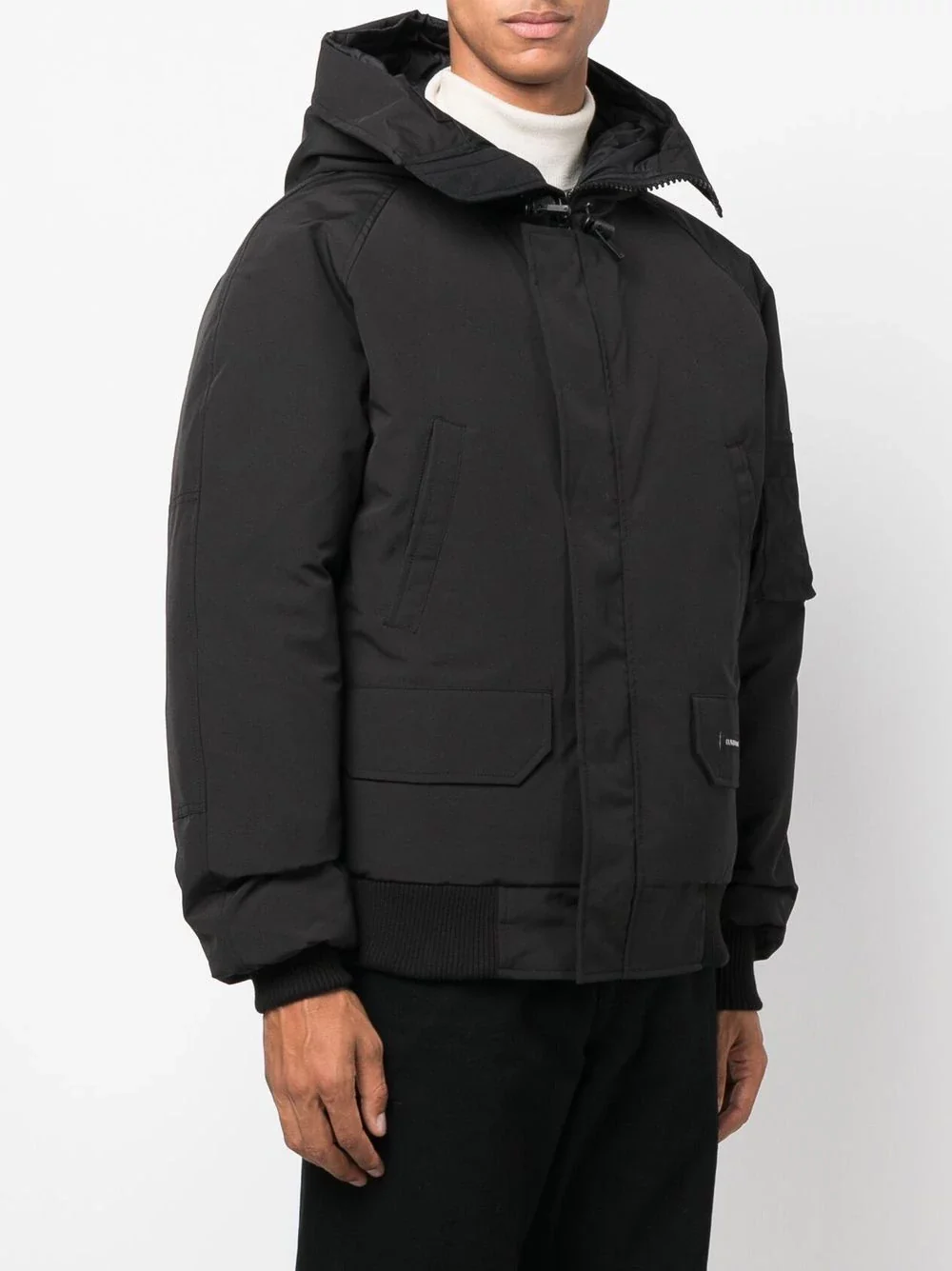 Canada Goose miesten takki CHILLIWACK BOMBER - CR, musta