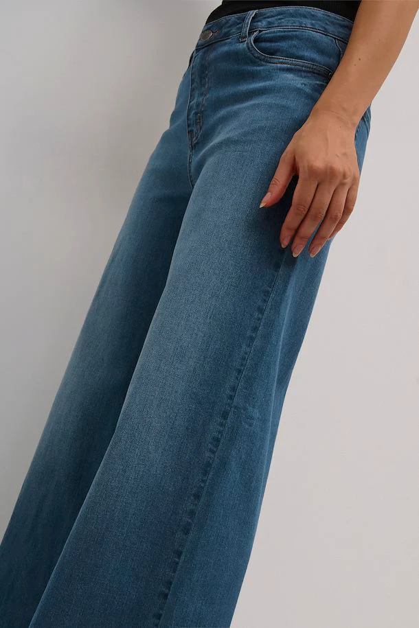 Culture Naisten Farkut, AMI JEANS Indigo - Image 3