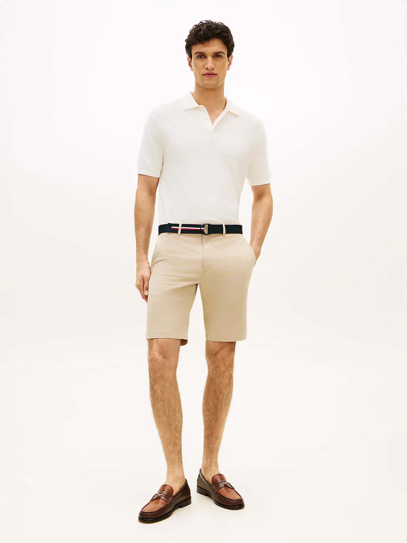 Tommy Hilfiger miesten shortsit Denton 9.5 Inc ESS Twill W/ Belt, kameli - Image 5