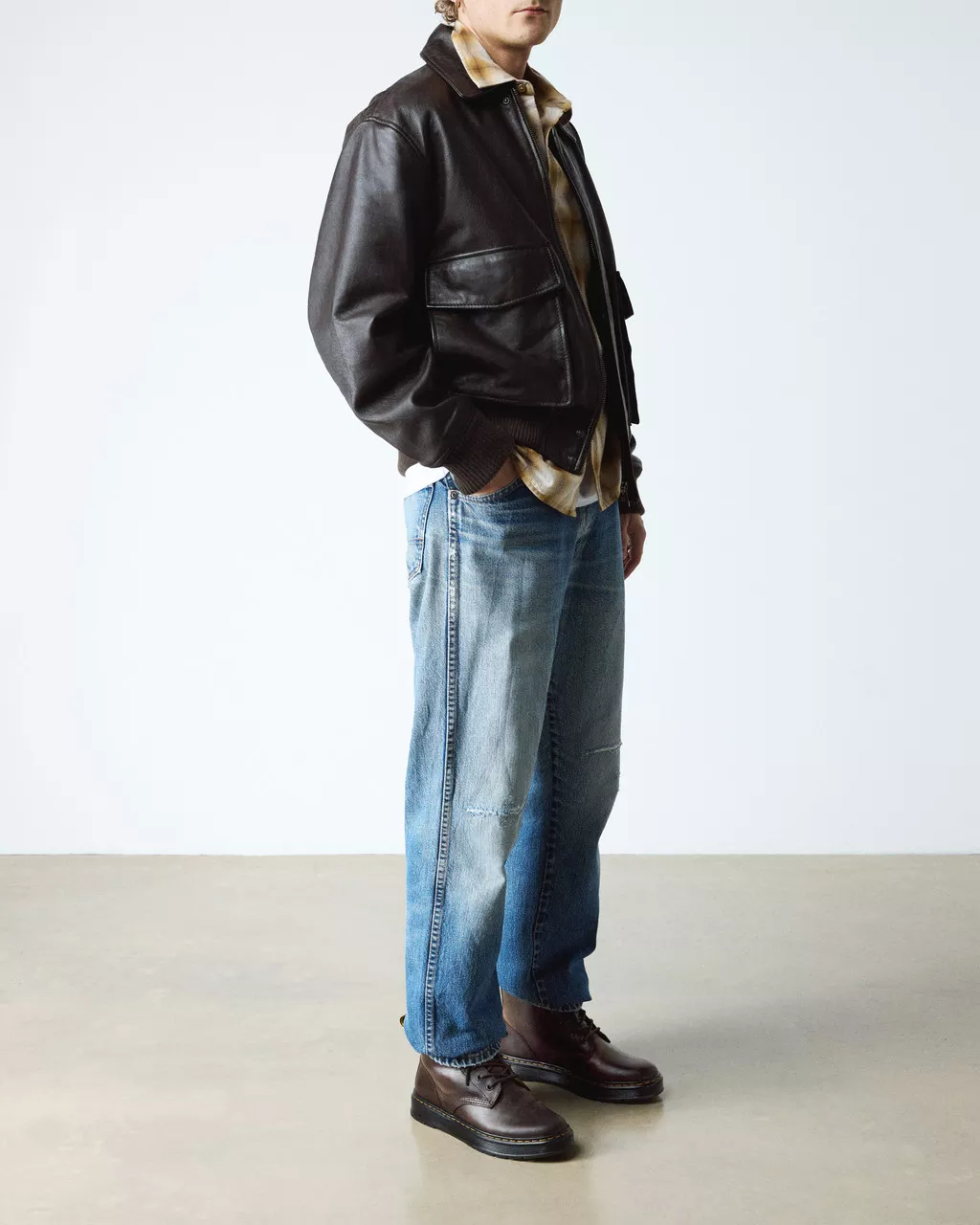 Dr. Martens miesten kengät, Brookline Chukka 6 Eye Boot Tummanruskea - Image 4