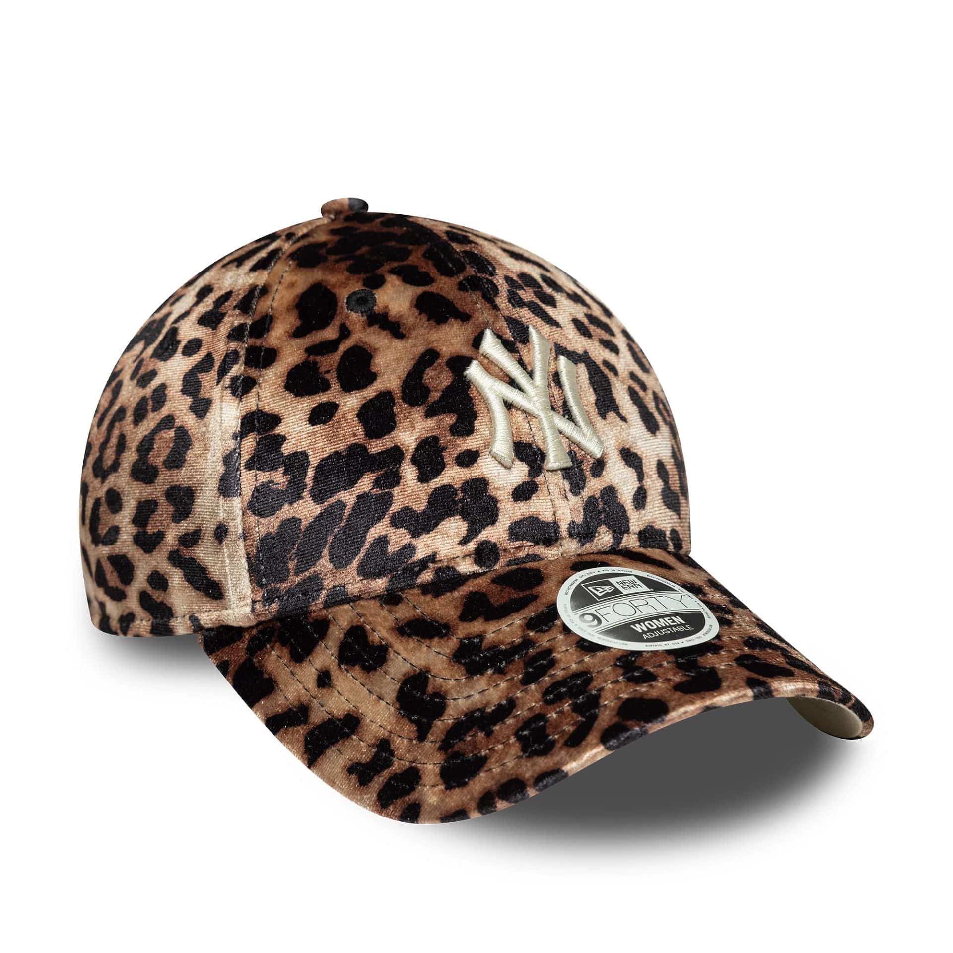 New Era naisten lippis FEMALE LEO VELOUR 9FORTY® NEW YORK YANKE, ruskea kuosillinen - Image 2