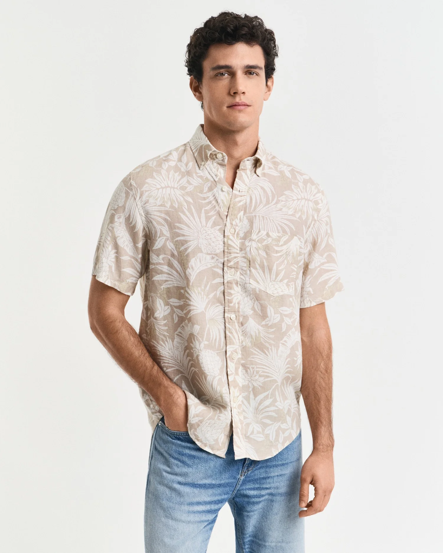 Gant miesten lyhythihainen kauluspaita, REG BOTANICAL LINEN PRINT SS T-SHIRT Ruskea Kuosi