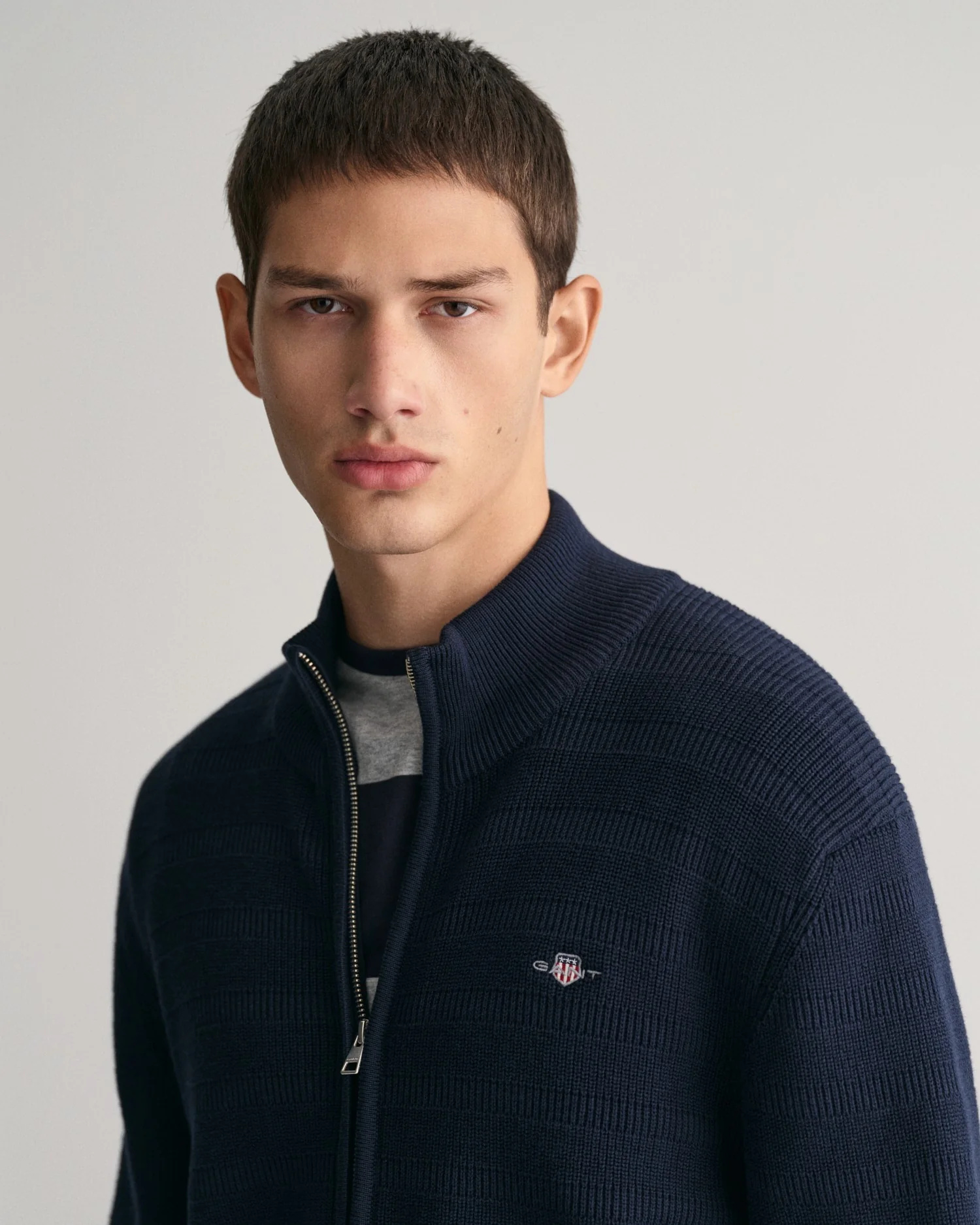 Gant miesten neuletakki, STRIPE TEXTURED COTTON FULL ZIP Tummansininen - Image 3