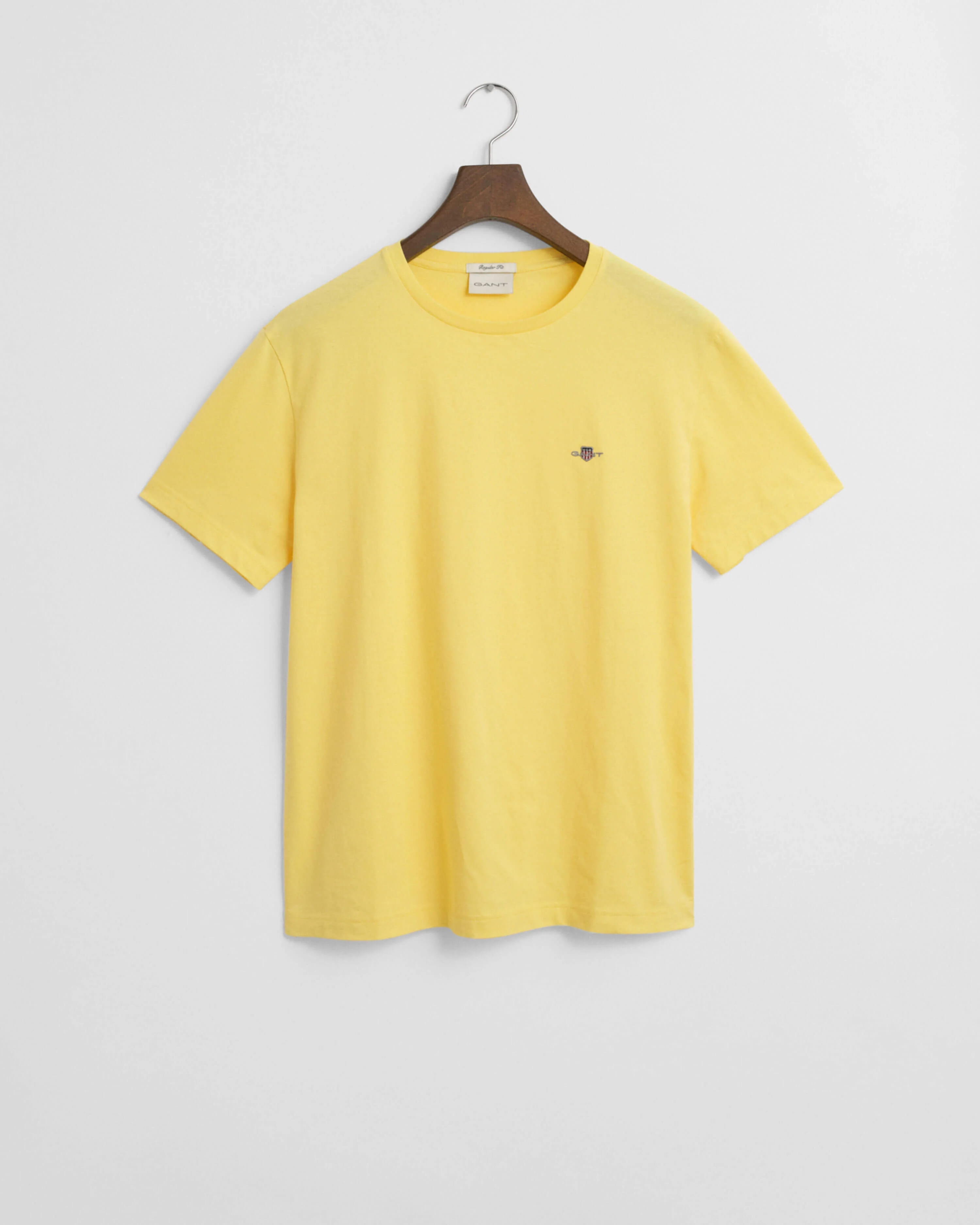 Gant miesten t-paita, REG SHIELD SS T-SHIRT Keltainen - Image 3