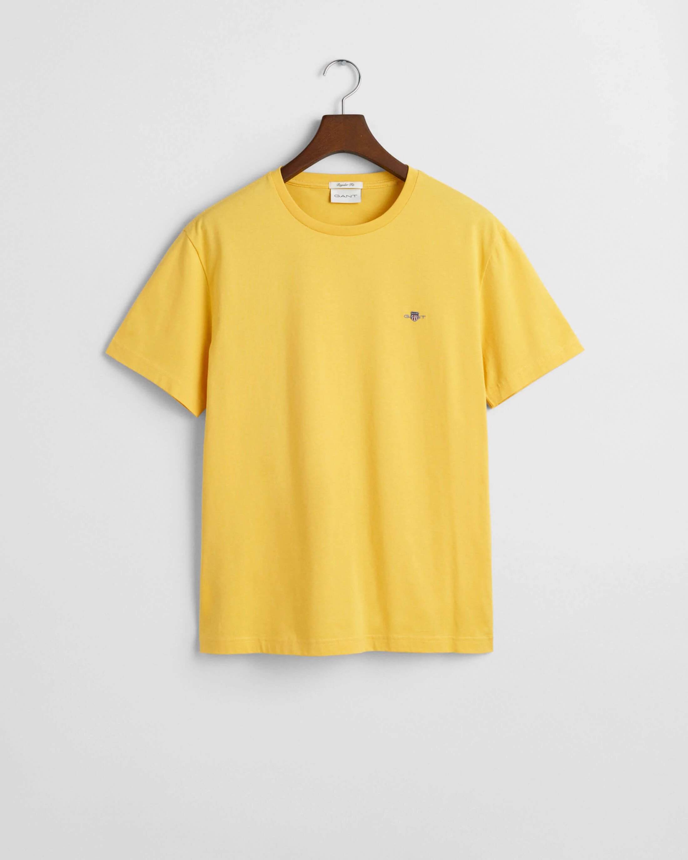 Gant miesten t-paita, REG SHIELD SS T-SHIRT Persikka - Image 3