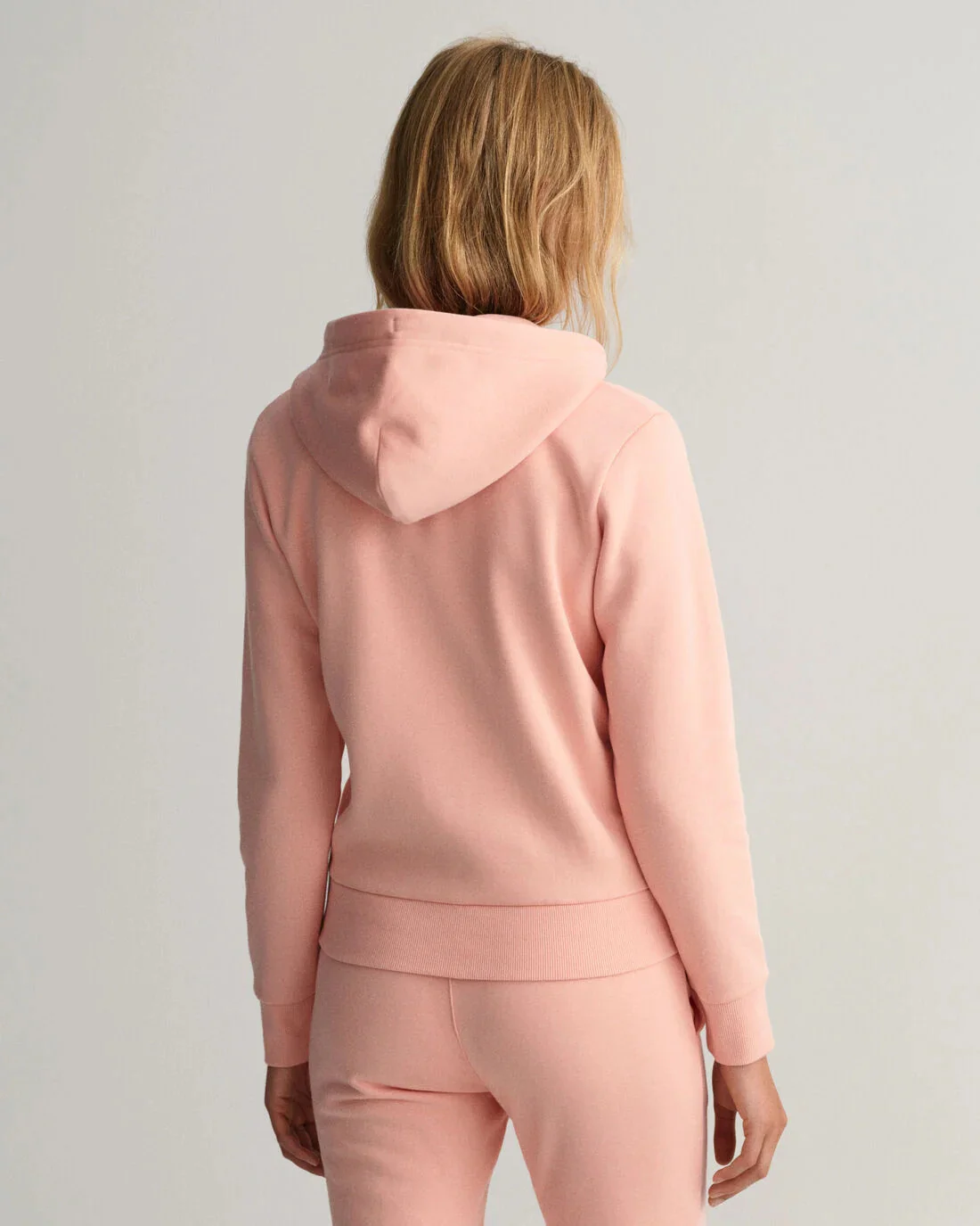 Gant Naisten Huppari TONAL ARCHIVE SHIELD ZIP HOODIE Persikka - Image 2