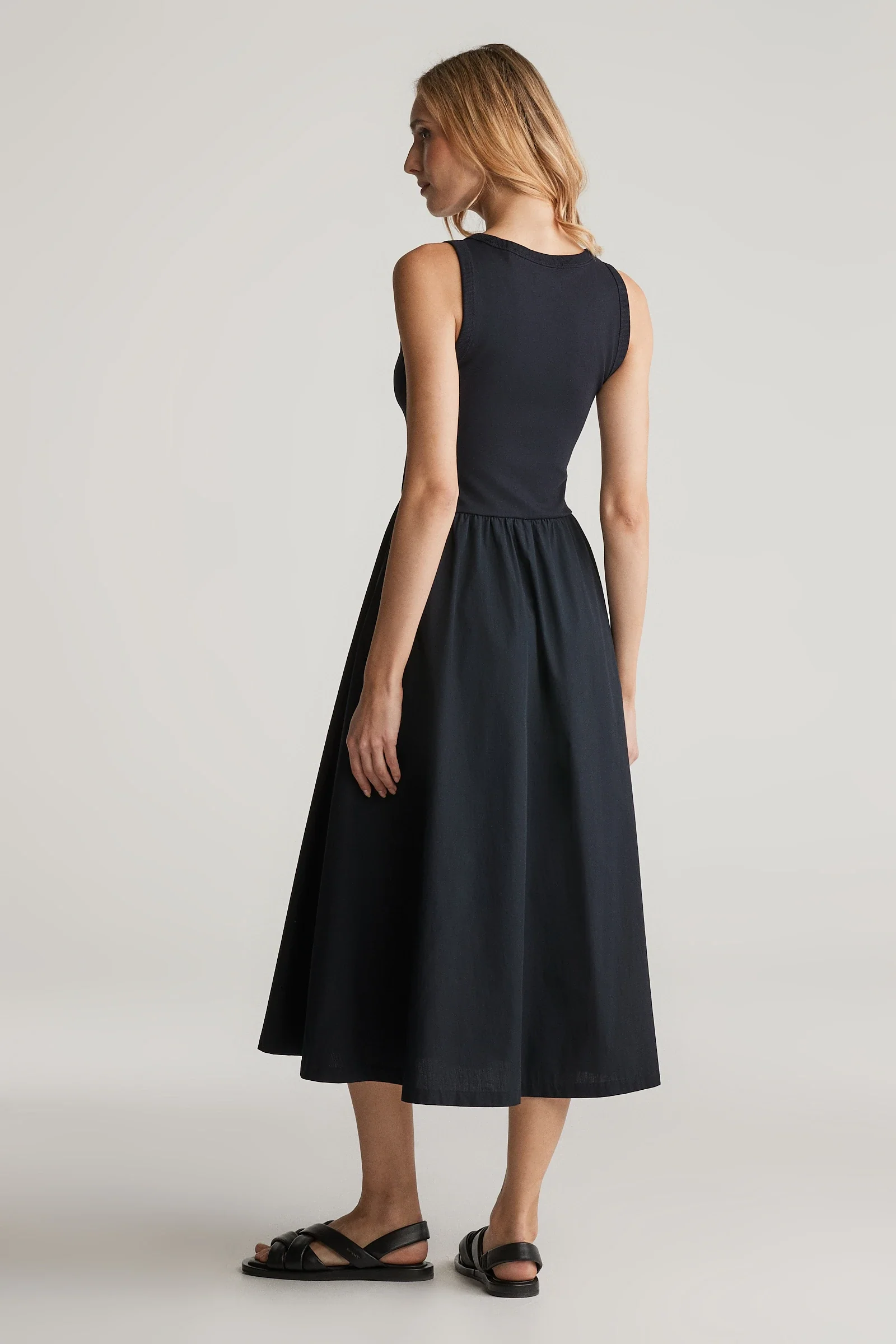 Gant naisten mekko, MIDI JERSEY WOVEN COMBO DRESS Musta - Image 3