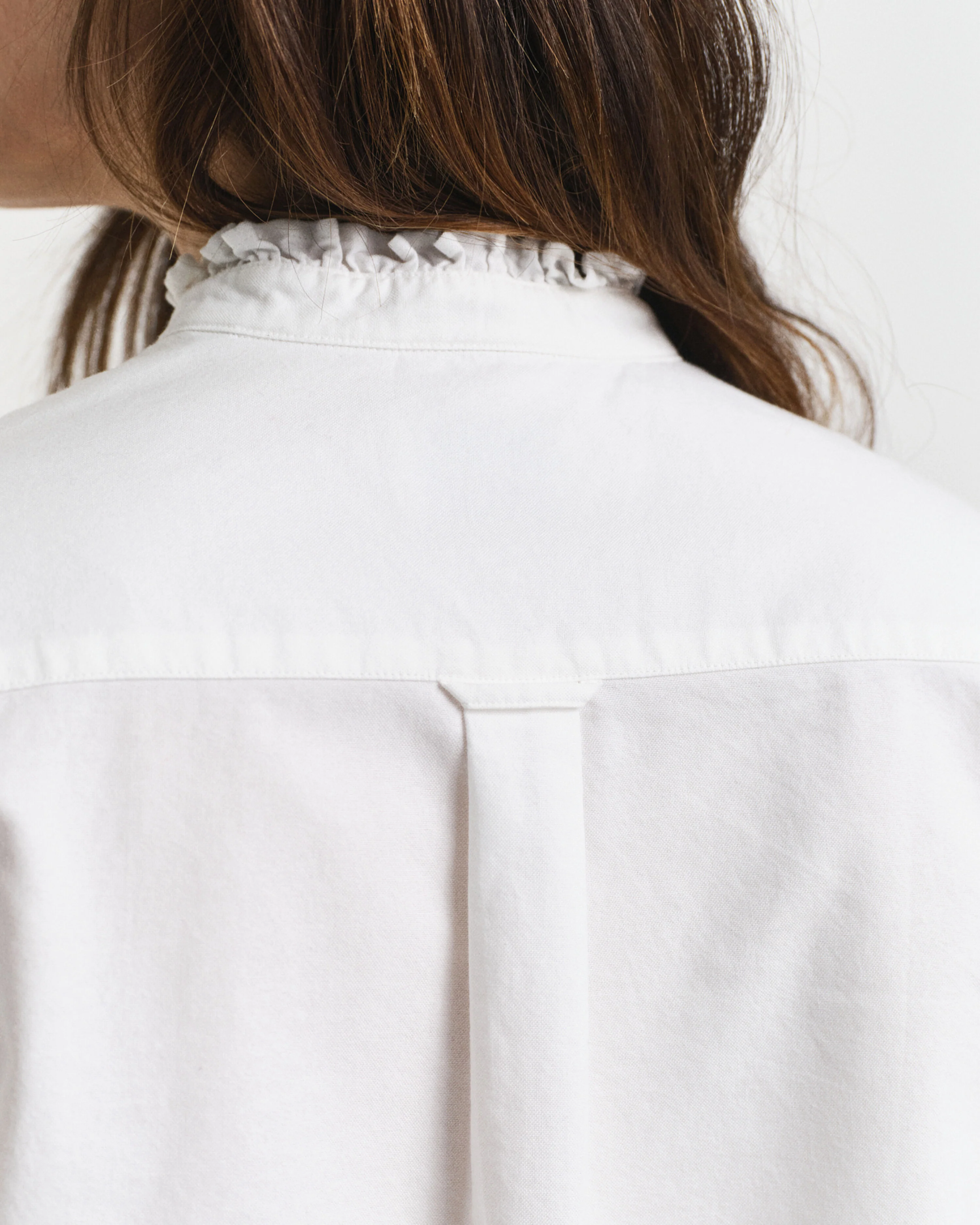 Gant naisten paitapusero, REG CLASSIC OXFORD FRILL BLOUSE Valkoinen - Image 3