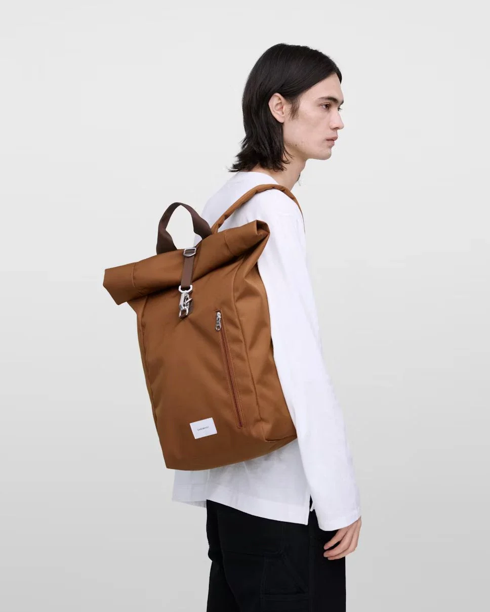 Sandqvist unisex reppu GROUND Rolltop Backpack L, konjakinruskea - Image 8