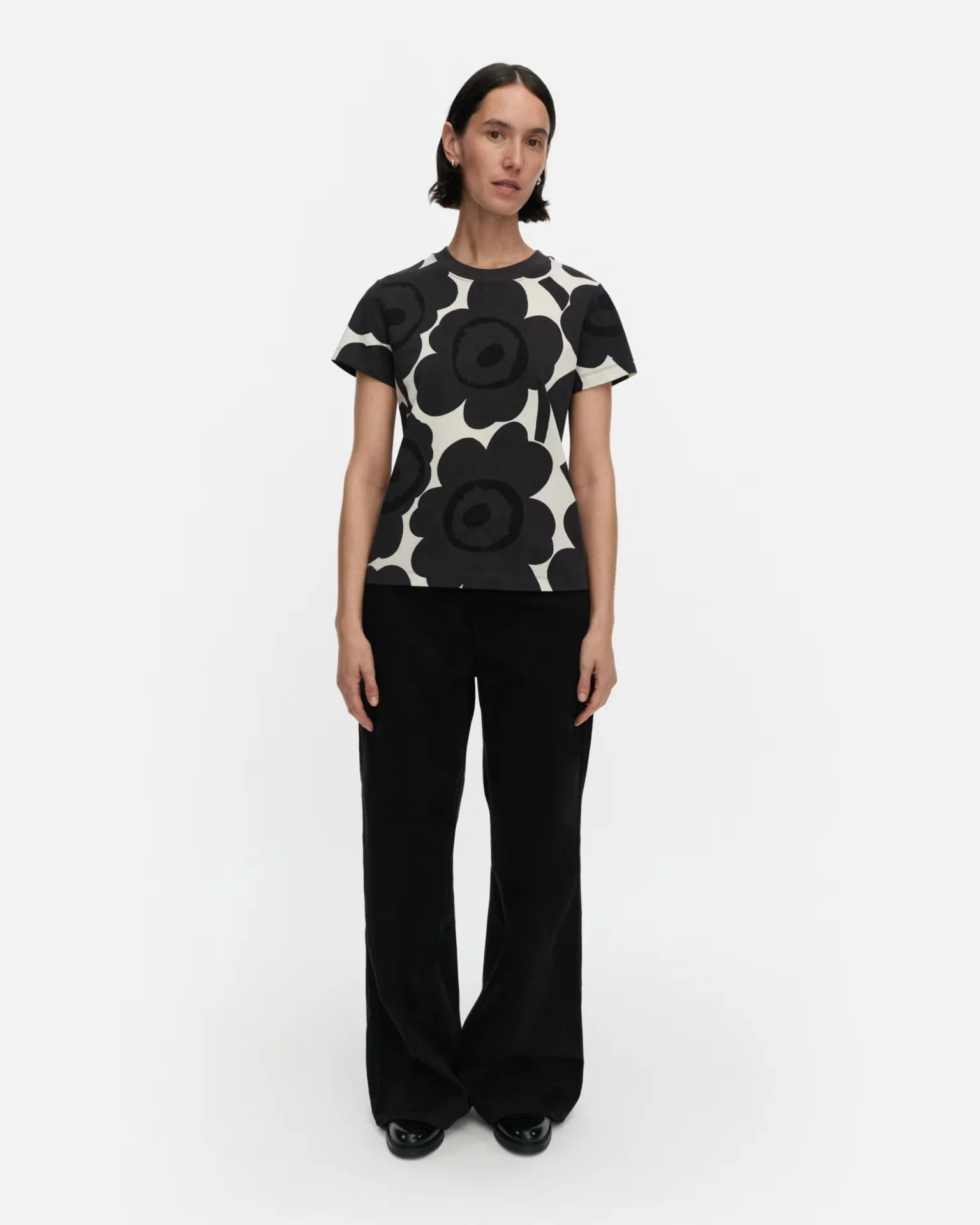 Marimekko naisten t-paita Heleys Unikko, mustavalkoinen - Image 3