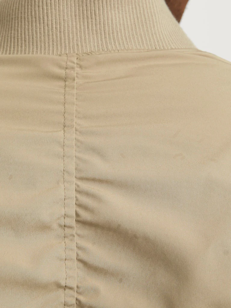 Jack and Jones miesten bombertakki, JCOKINETIC SOFT UTILITY BOMBER LN Honey Gold - Image 4