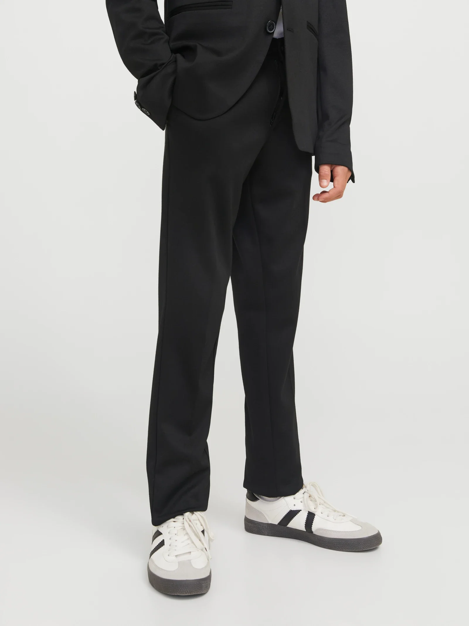 JACK&JONES JUNIOR lasten puvunhousut, JJEJAXON JERSEY TROUSER NOOS JNR Musta