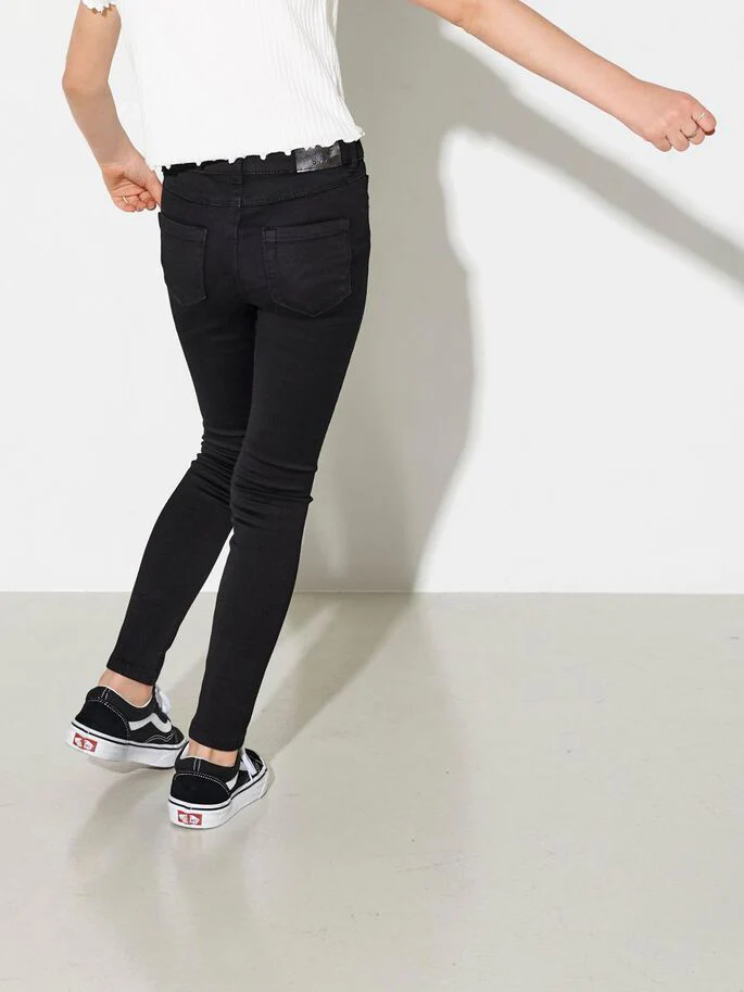 Kids Only Tyttöjen Skinny Fit Farkut, KONROYAL LIFE REG SKINNY JEANS Musta - Image 4