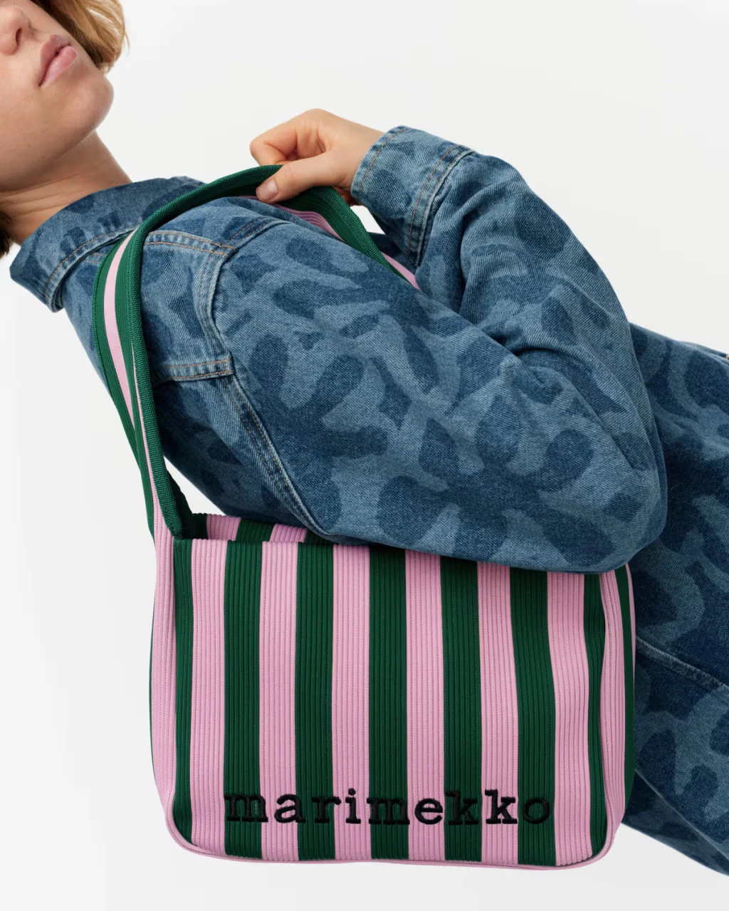 Marimekko olkalaukku Knitted Shoulderbag Merirosvo, vihreä raita - Image 2