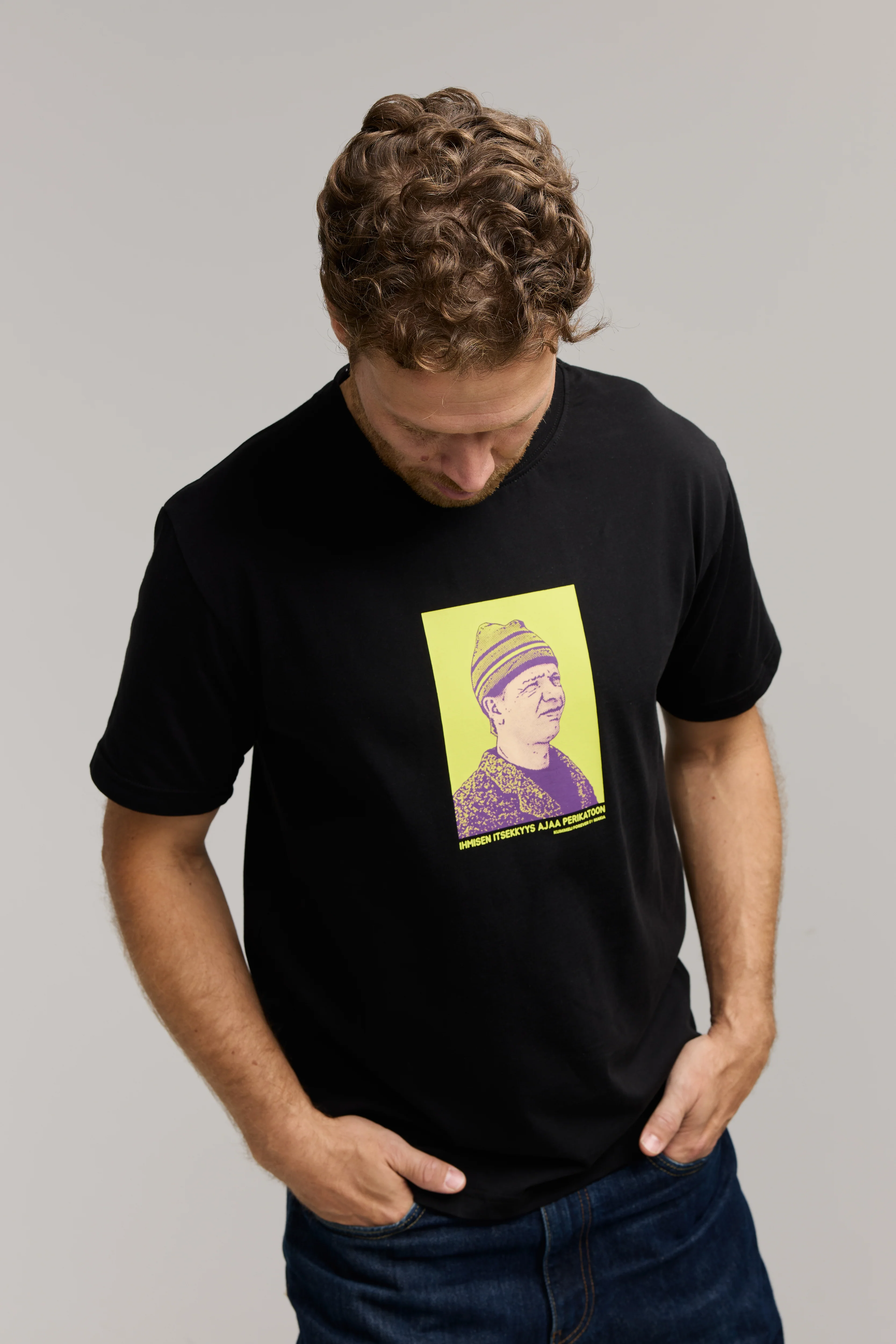 Makia Kummeli Ympäristöruutu T-shirt, musta - Image 4