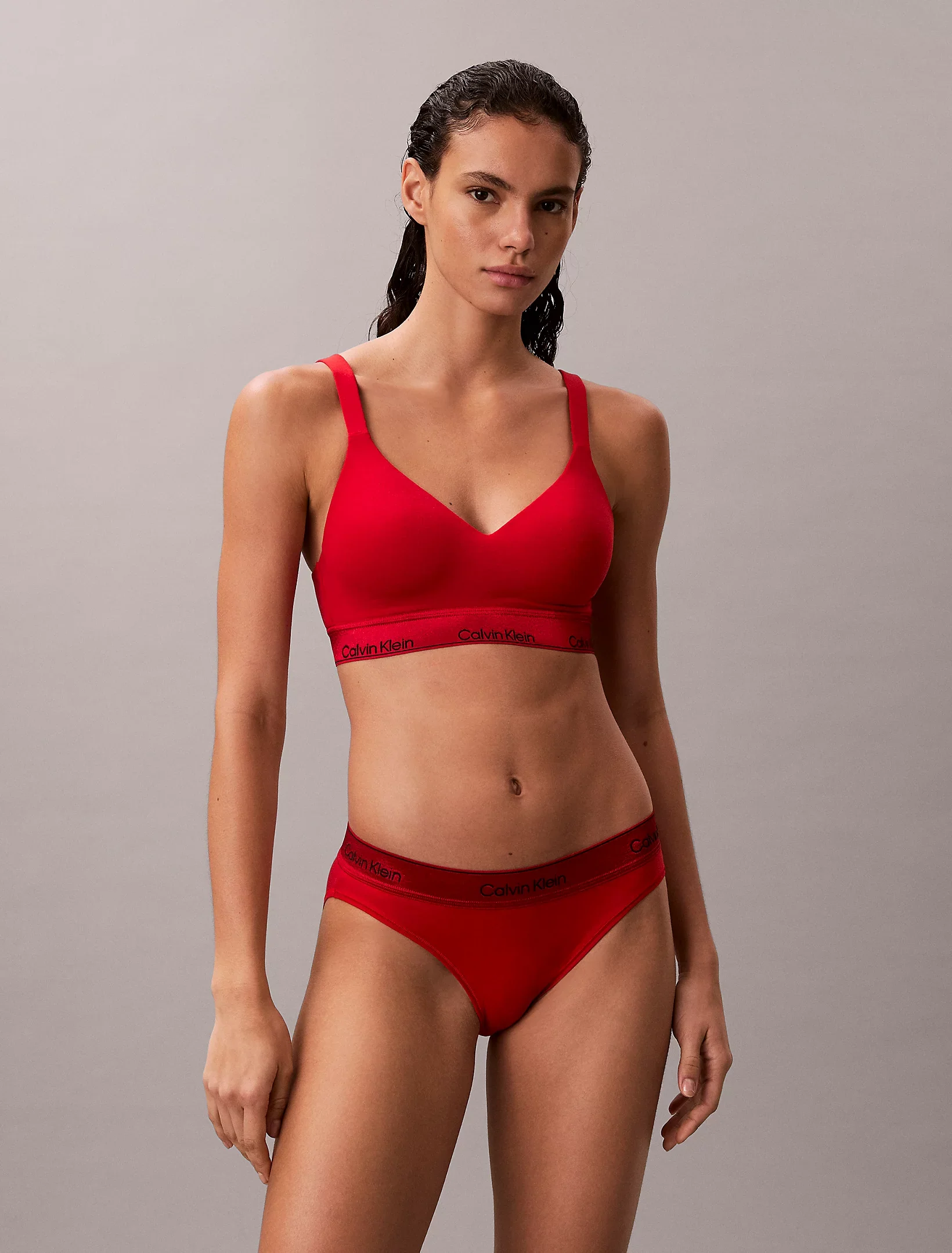 Calvin Klein naisten rintaliivit Lift Bralette, punainen - Image 4