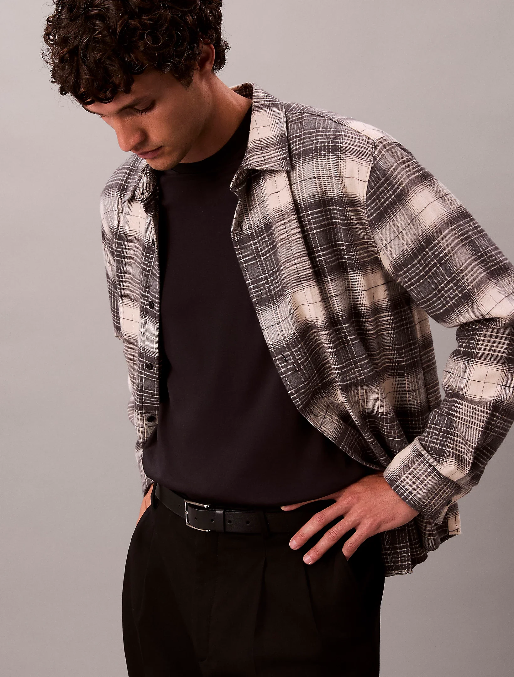 Calvin Klein Jeans miesten kauluspaidat LS BRUSHED PLAID EASY SHIRT, harmaa ruutu - Image 2