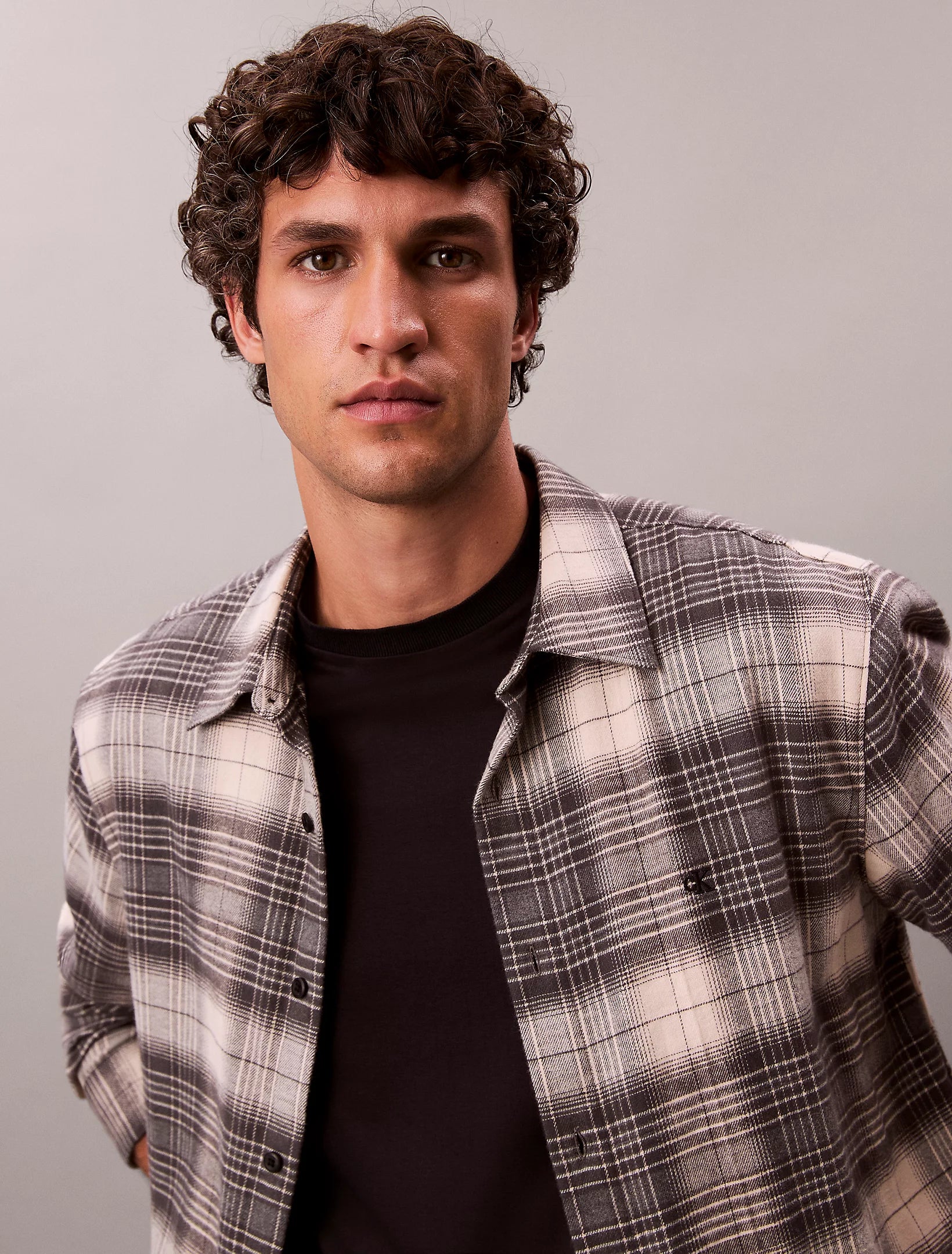 Calvin Klein Jeans miesten kauluspaidat LS BRUSHED PLAID EASY SHIRT, harmaa ruutu - Image 4