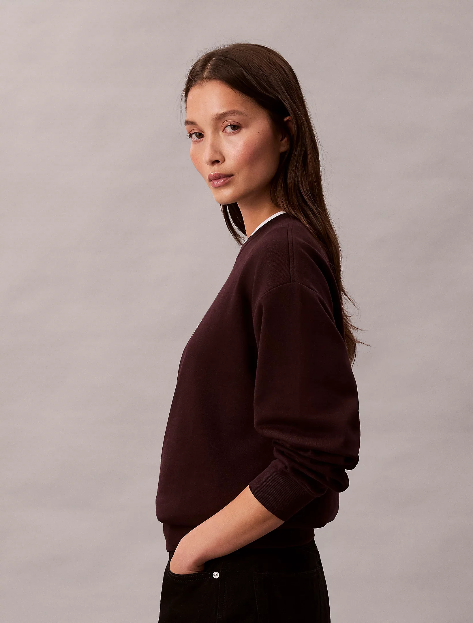 Calvin Klein Jeans naisten collegepaita LS MONOLOGO FRENCH TERRY, tummanruskea - Image 2