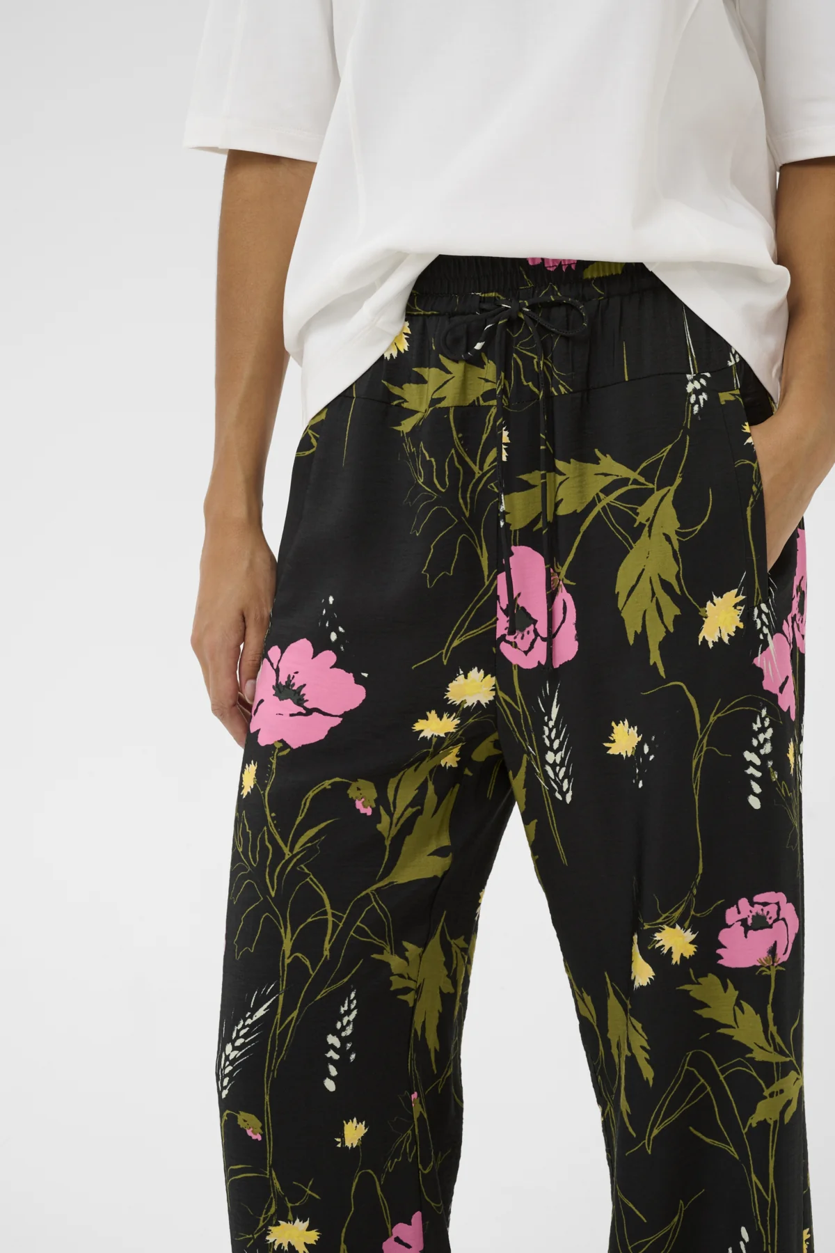 Inwear naisten housut Lucilleiw Pant, kukallinen kuosi - Image 5