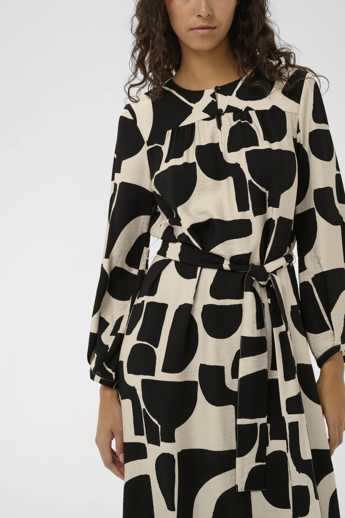 Inwear mekko LYNNIW Belted Dress, musta kuosillinen - Image 6