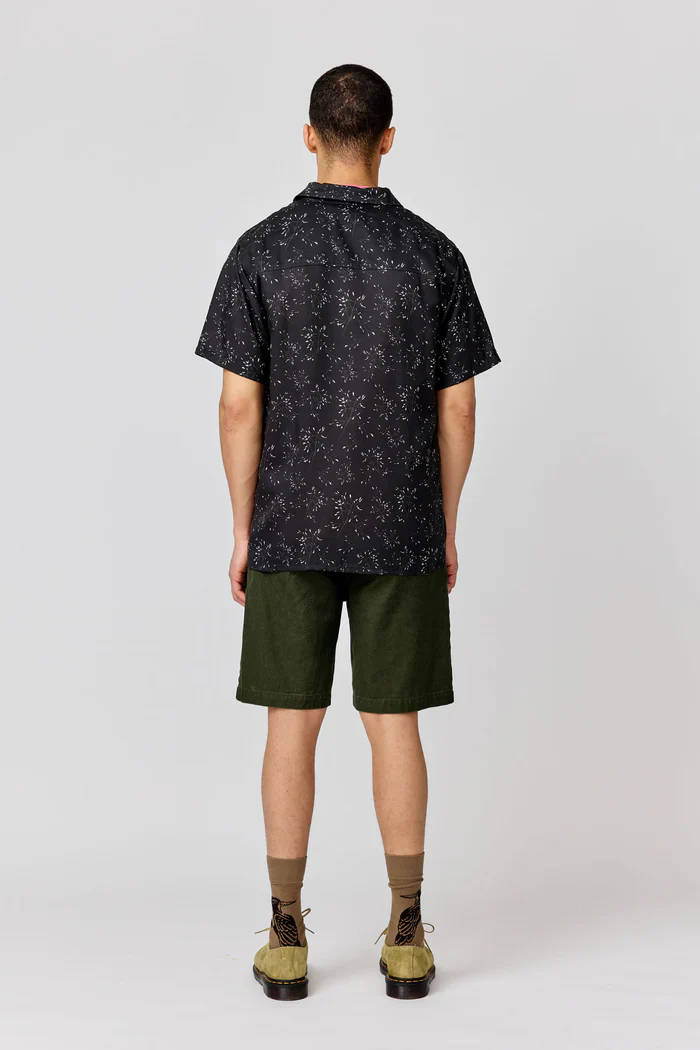 Makia miesten lyhythihainen kauluspaita,  PASTURE SHIRT Musta - Image 3
