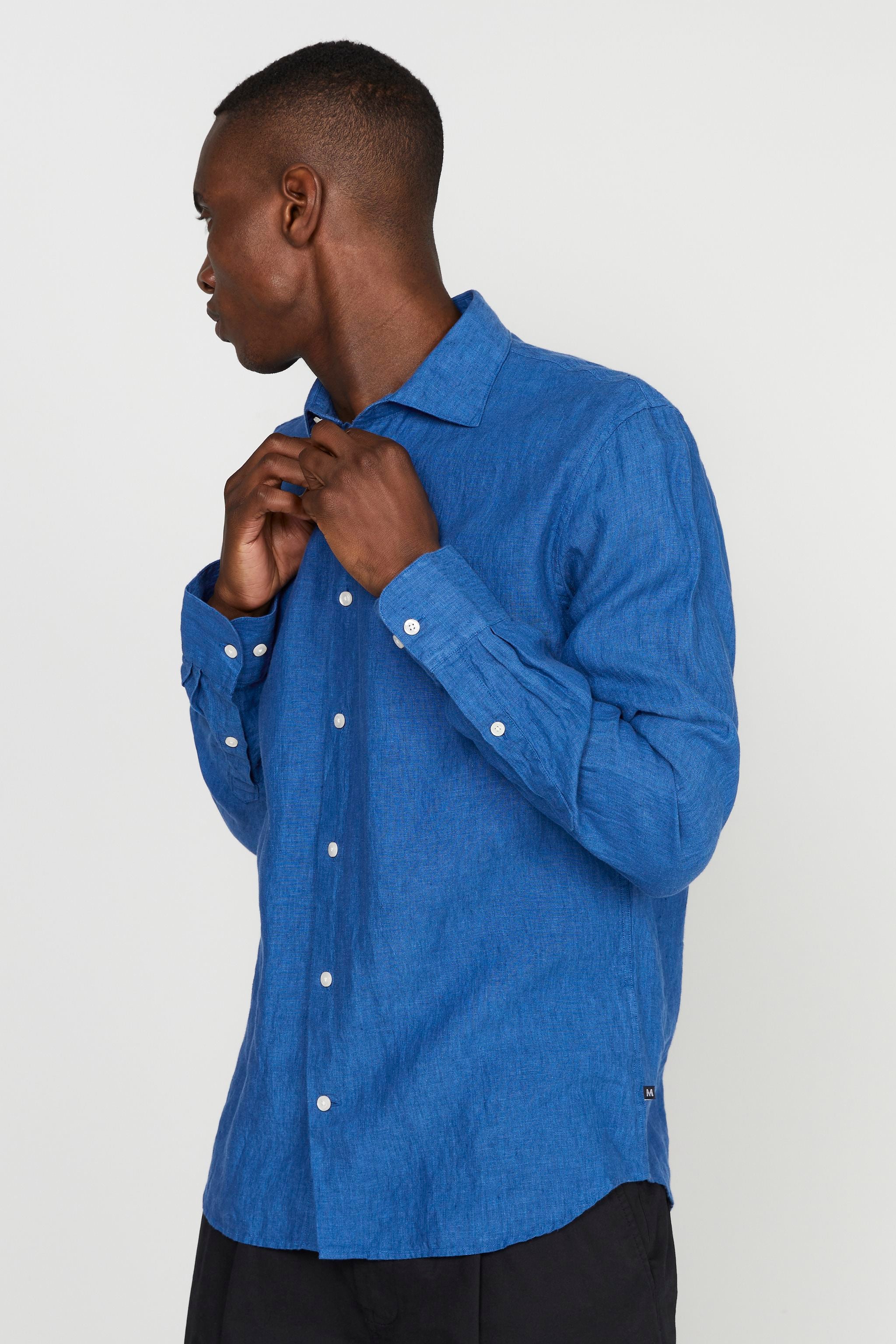MATINIQUE Miesten Pellavapaita MARC SHORT LINEN Indigo - Image 2