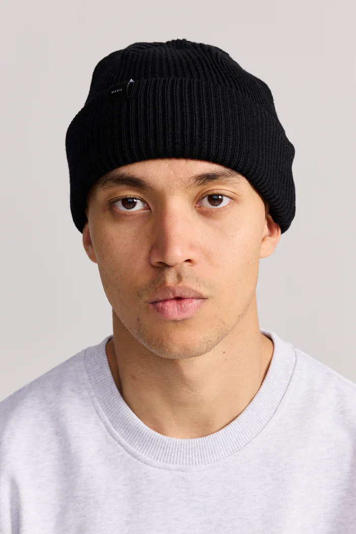 Makia pipo Merino Cap, musta
