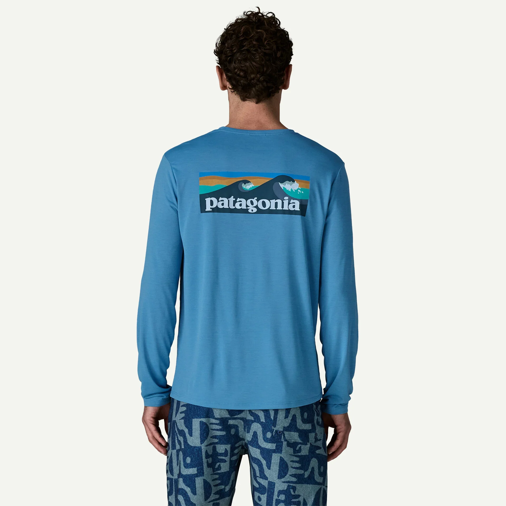 Patagonia miesten pitkähihainen paita M's L/S Cap Cool Daily Shirt - Boardshor, keskisininen
