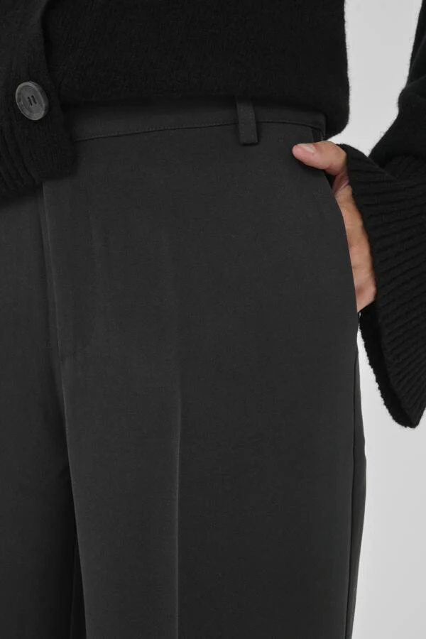 MY ESSENTIAL WARDROBE naisten suorat housut, THE TAILORED PANT Musta - Image 5