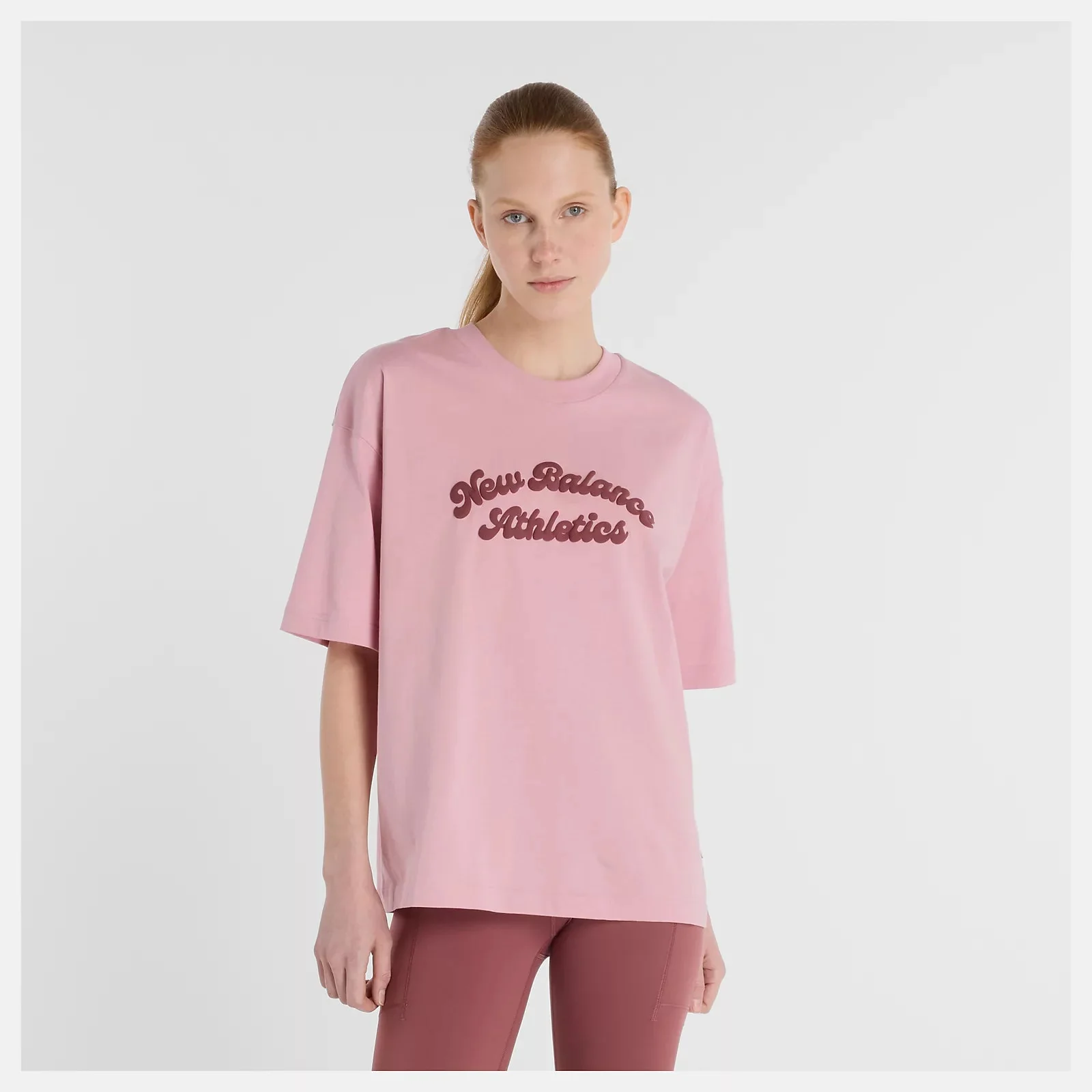 New Balance Naisten T-paita, Linear Heritage Oversized T-Shirt Vaaleanpunainen