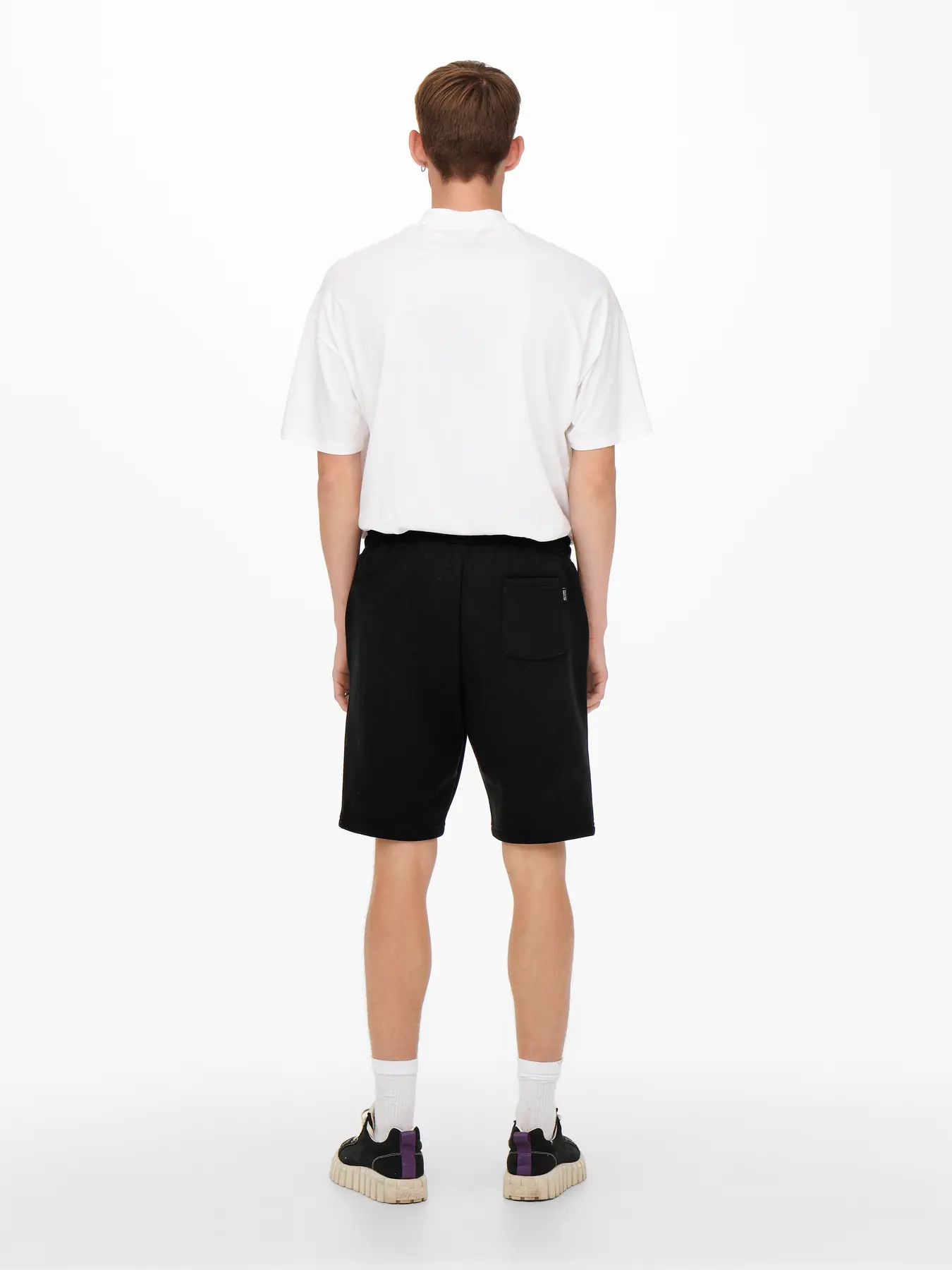 Only and Sons Miesten Collegeshortsit CERES LIFE SWEAT SHORT Black - Image 2