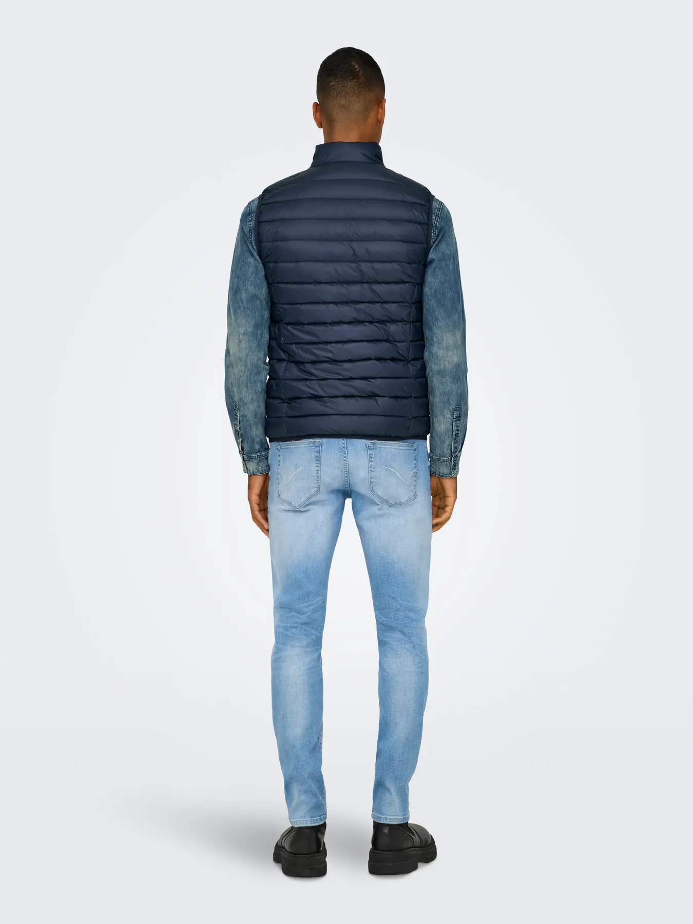 Only and Sons miesten toppaliivi, GAVIN LIFE LIGHT QUILTED ZIP VEST OTW Tummansininen - Image 2