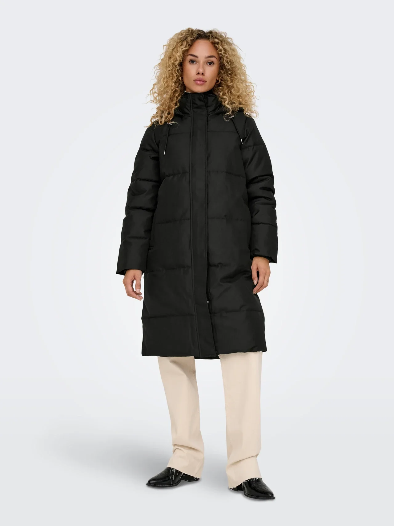 Only naisten toppatakki, ONLIRENE PUFFER COAT Musta