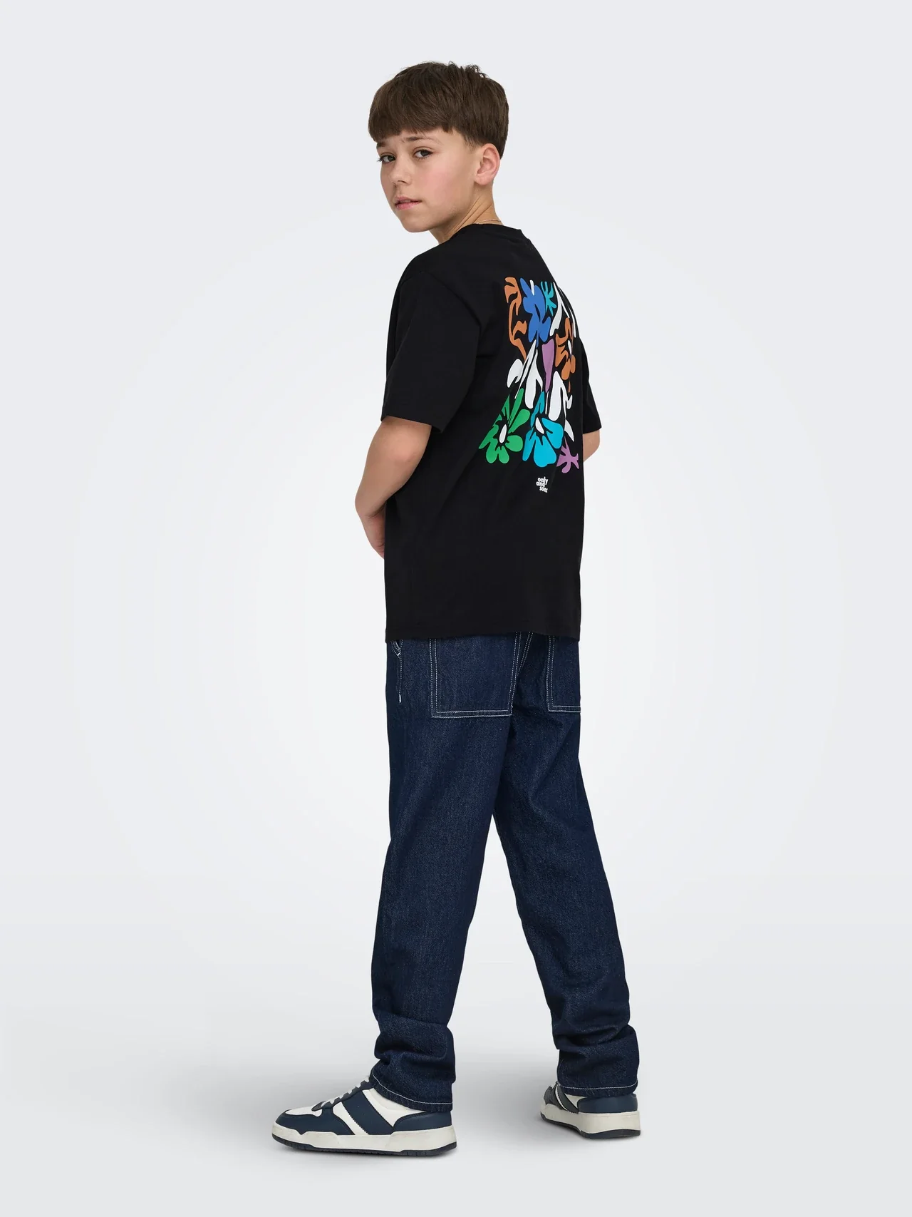 Only and Sons Junior lasten t-paita OSJFRED Laurent Flow, musta - Image 2