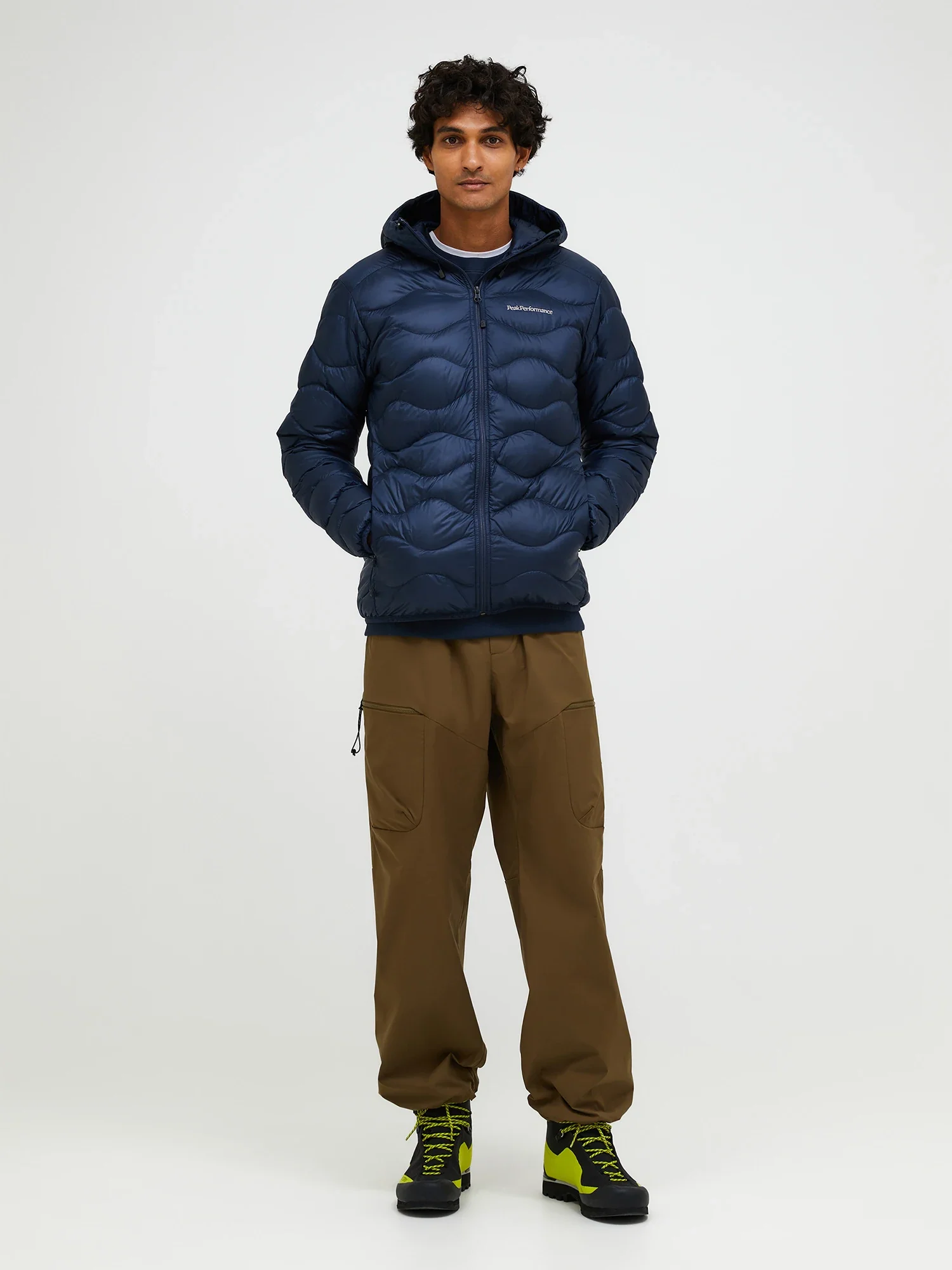 Peak Performance Miesten Kevytuntuvatakki, M HELIUM DOWN HOOD JACKET Tummansininen - Image 2