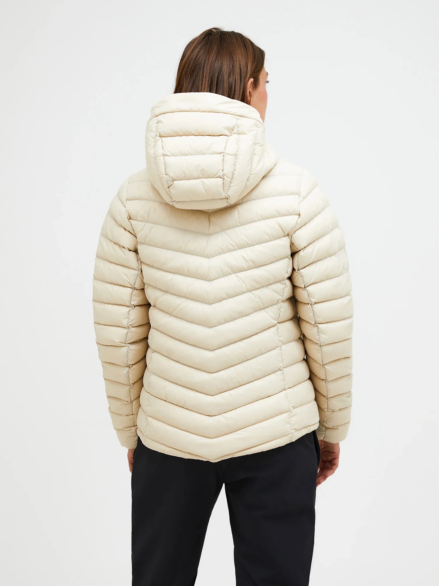 Peak Performance naisten kevytuntuvatakki, W FROST HOOD JACKET Hiekka - Image 2